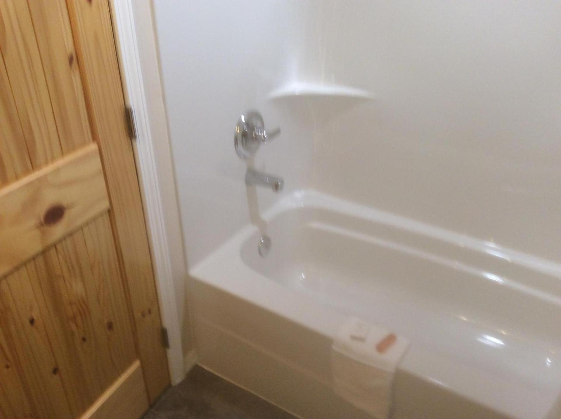 Denali Fireside Cabin & Suites photo 5