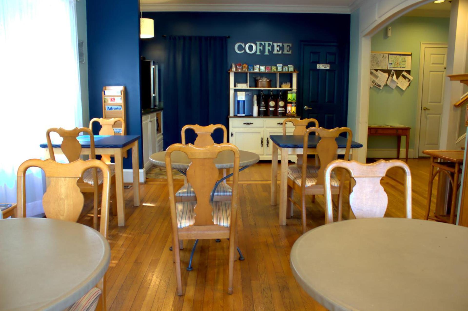 The University Inn at Emory photo 21