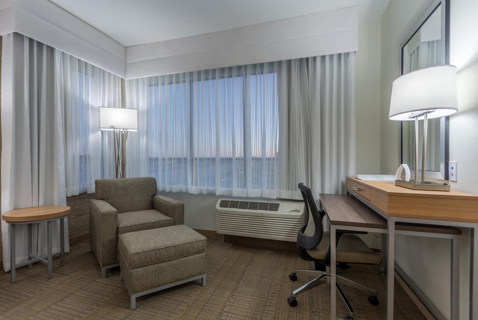 Holiday Inn San Marcos Convention Center by IHG photo 3