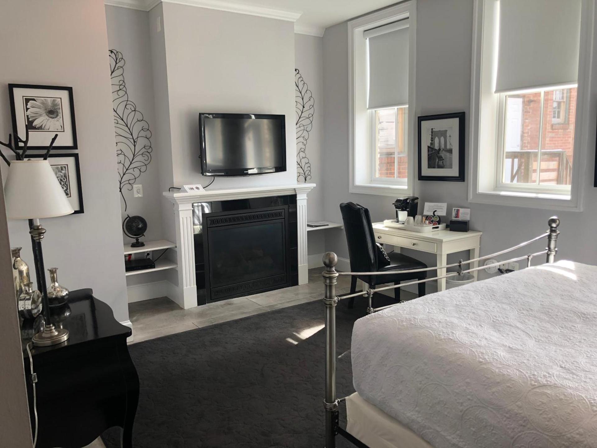 Suites at 249 photo 54