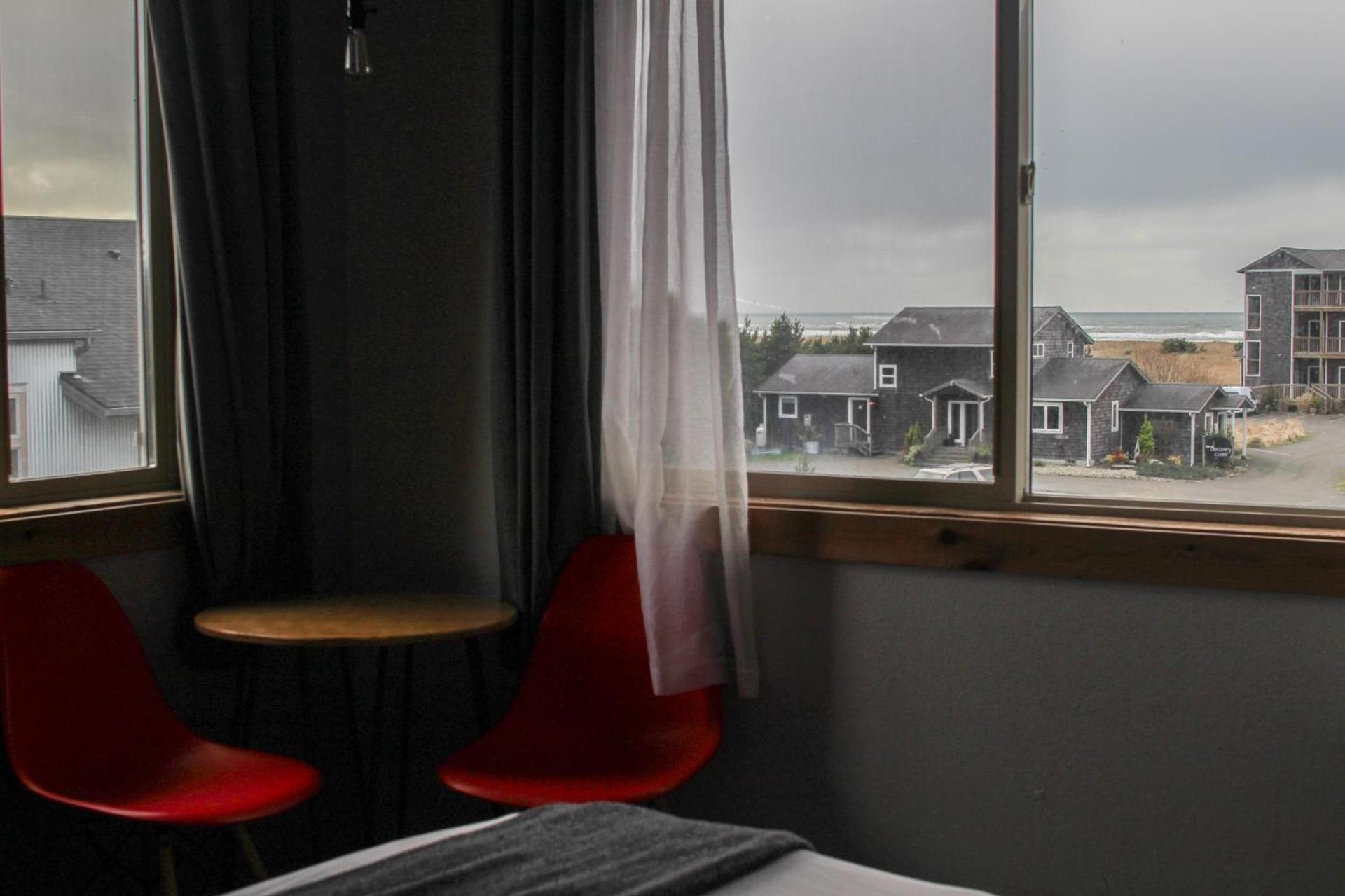 Adrift Hotel photo 10
