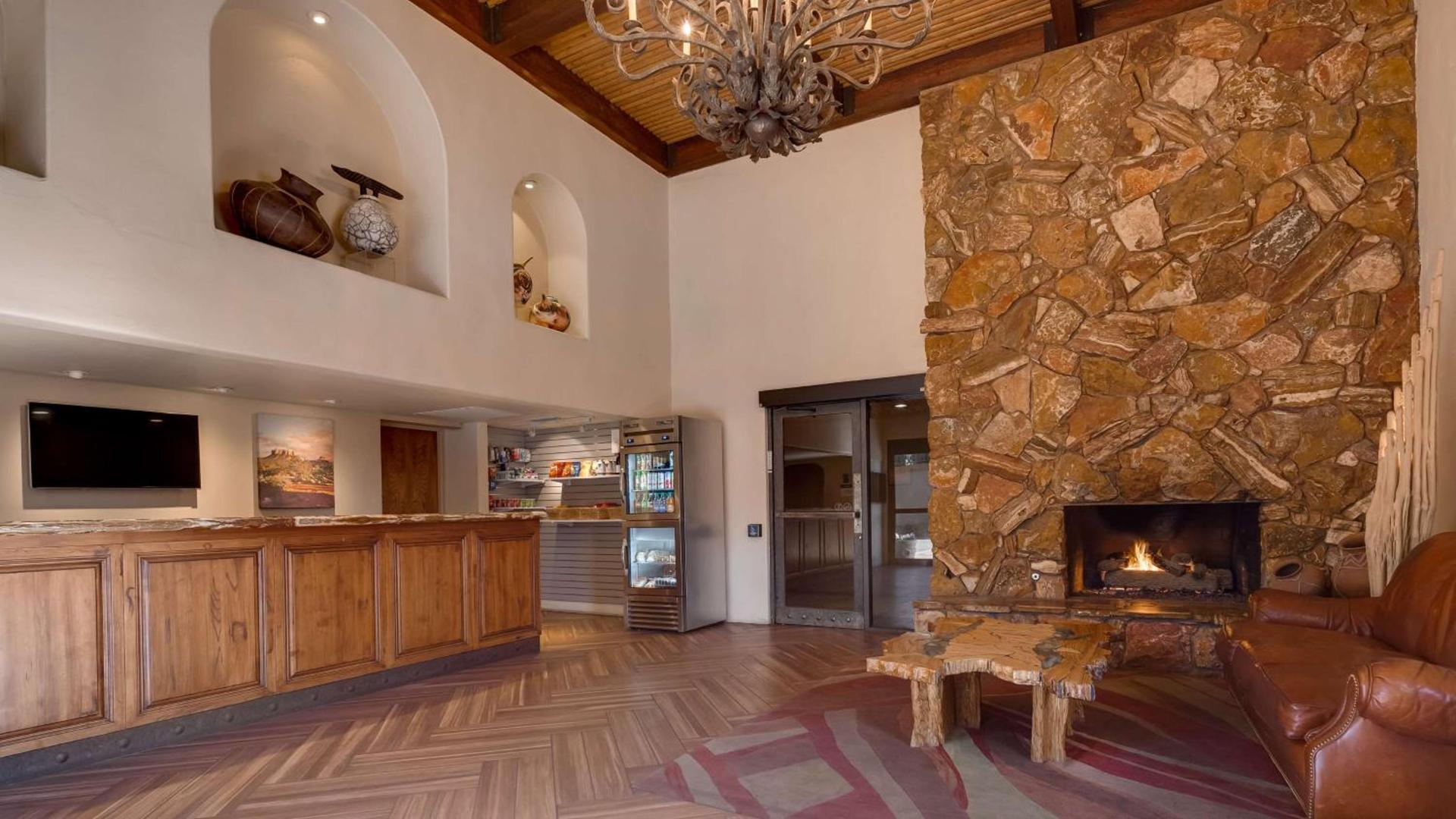Best Western Plus Arroyo Roble Hotel & Creekside Villas photo 13