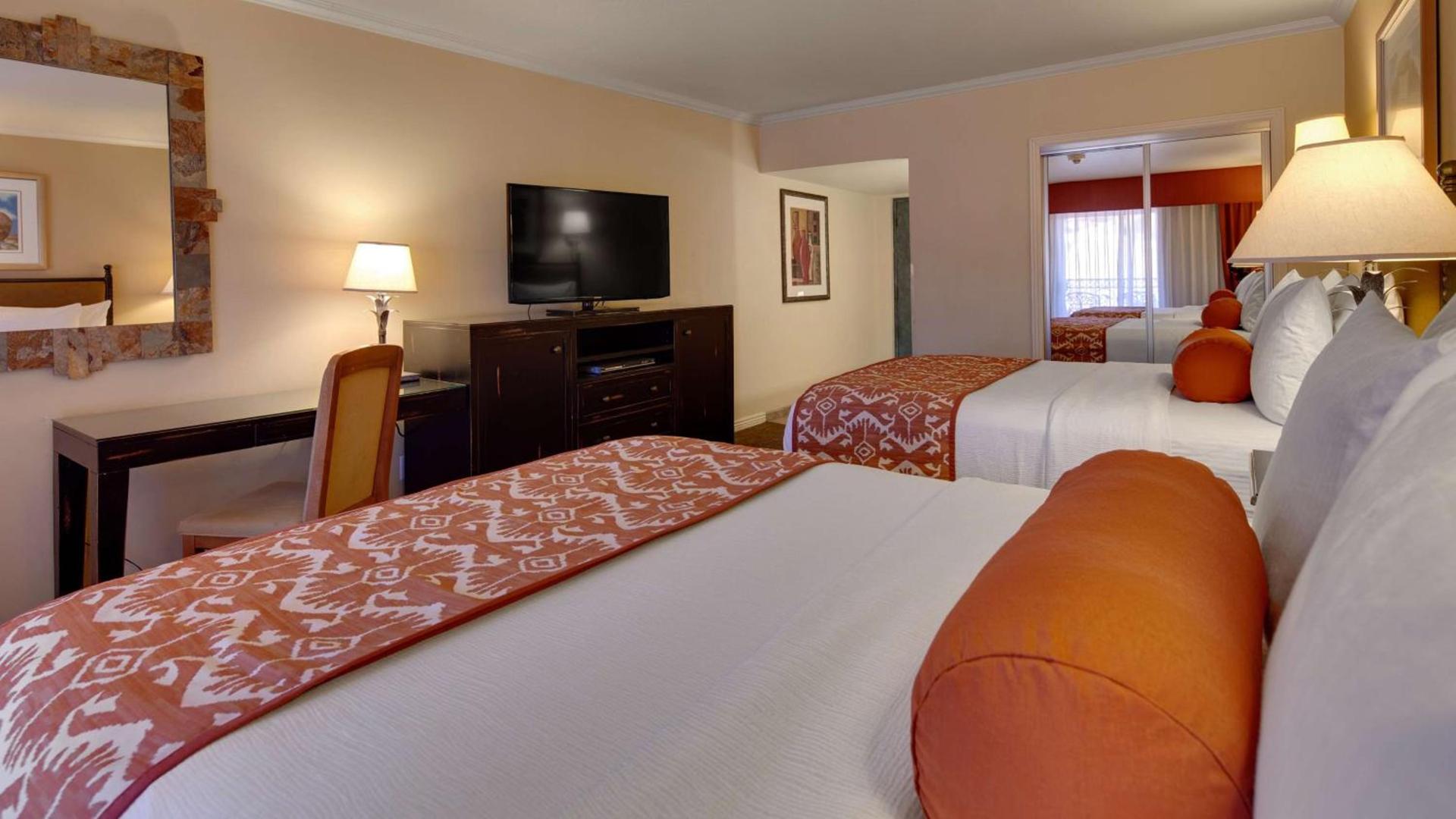 Best Western Plus Arroyo Roble Hotel & Creekside Villas photo 37