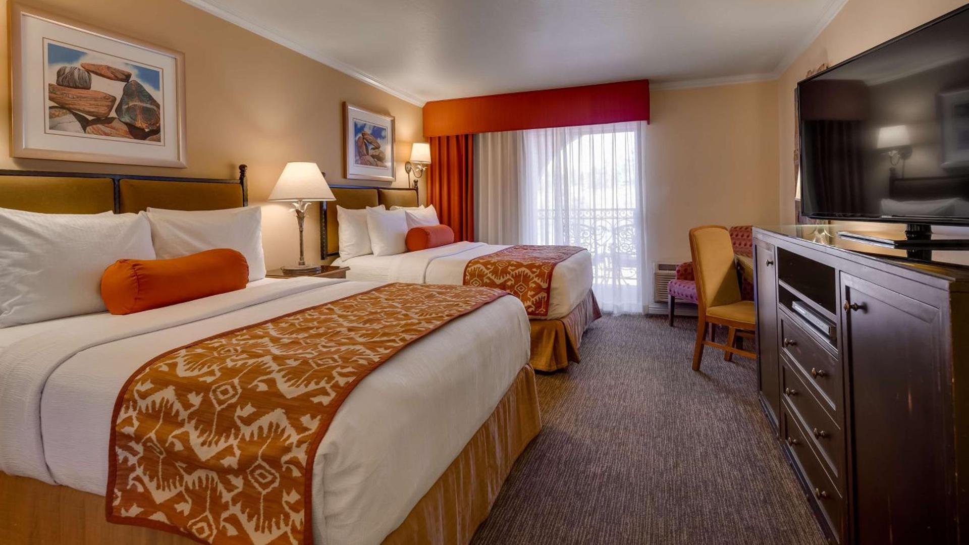 Best Western Plus Arroyo Roble Hotel & Creekside Villas photo 35