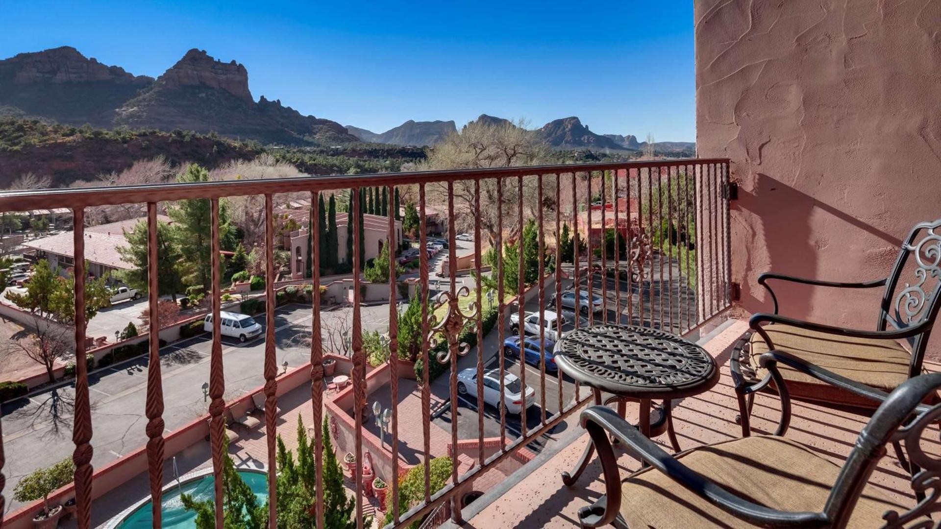 Best Western Plus Arroyo Roble Hotel & Creekside Villas photo 12