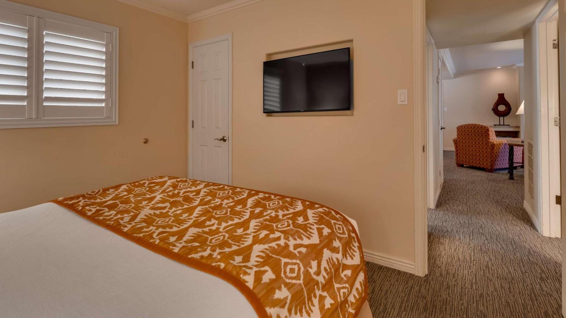 Best Western Plus Arroyo Roble Hotel & Creekside Villas photo 30
