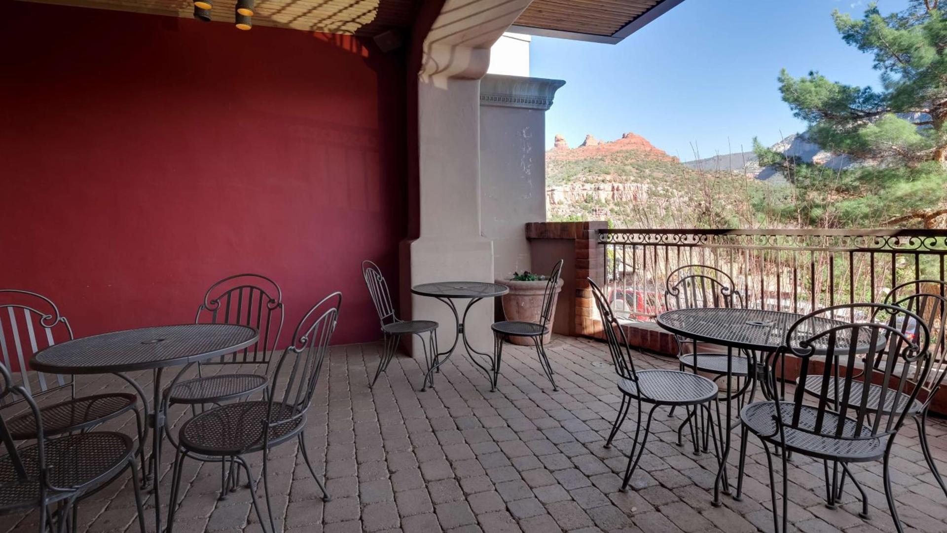 Best Western Plus Arroyo Roble Hotel & Creekside Villas photo 15