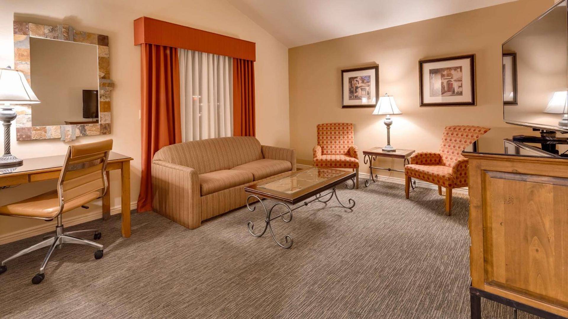 Best Western Plus Arroyo Roble Hotel & Creekside Villas photo 77