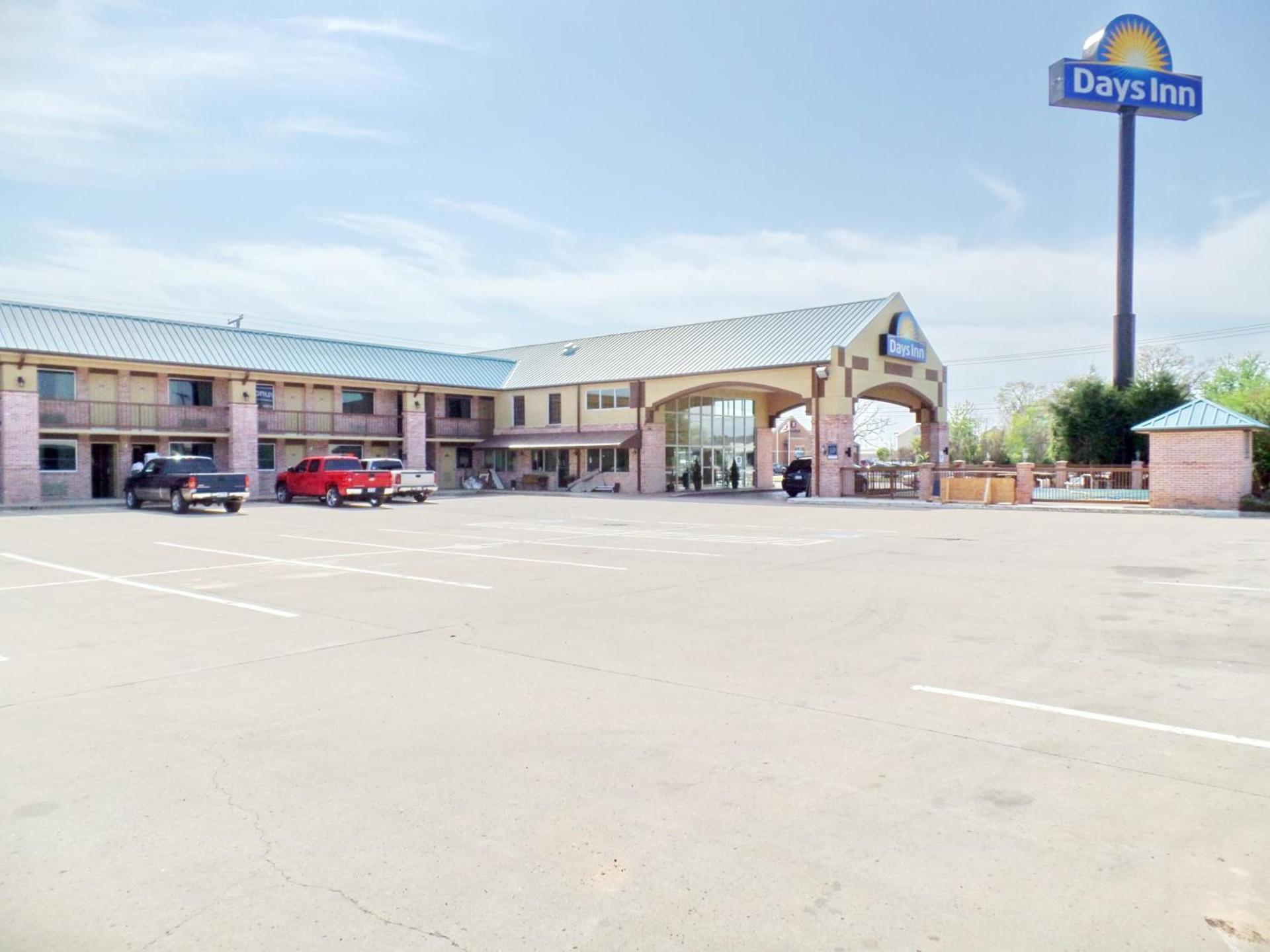 Days Inn by Wyndham Conway photo 33