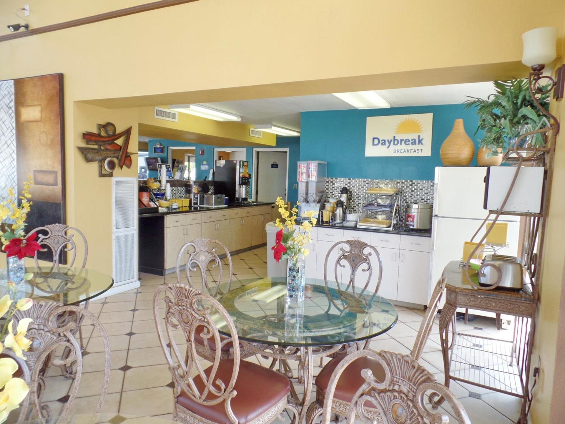 Days Inn by Wyndham Conway photo 36