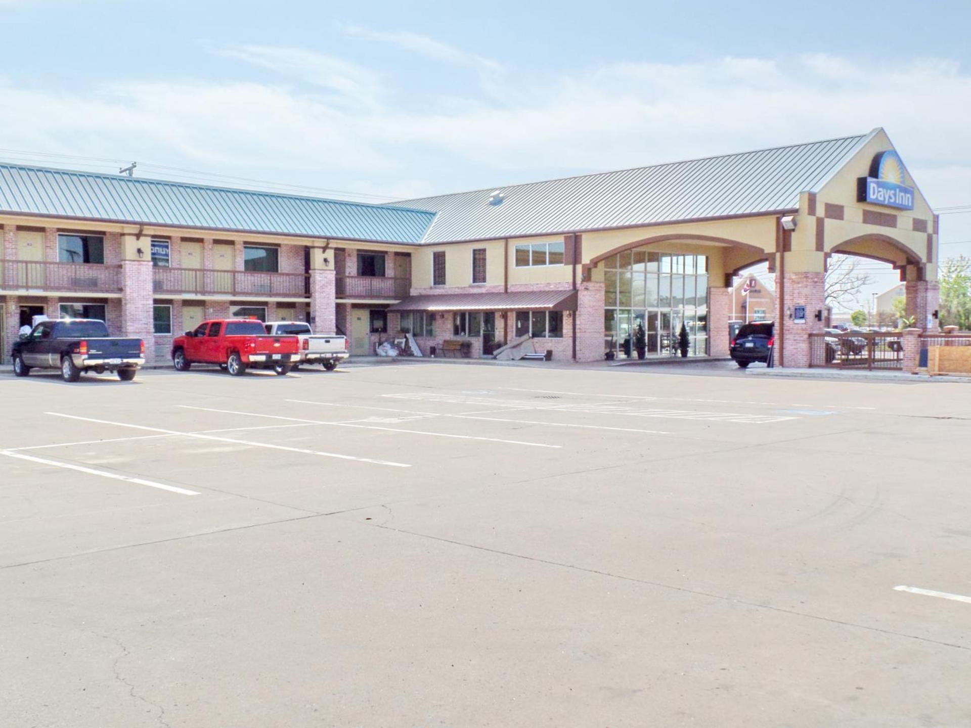 Days Inn by Wyndham Conway photo 43