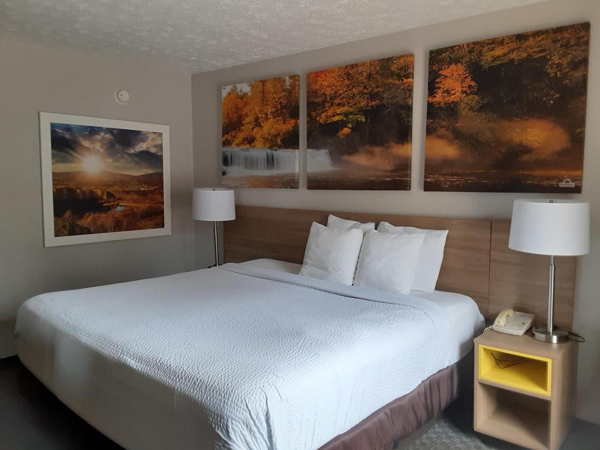 Days Inn by Wyndham Cookeville photo 23