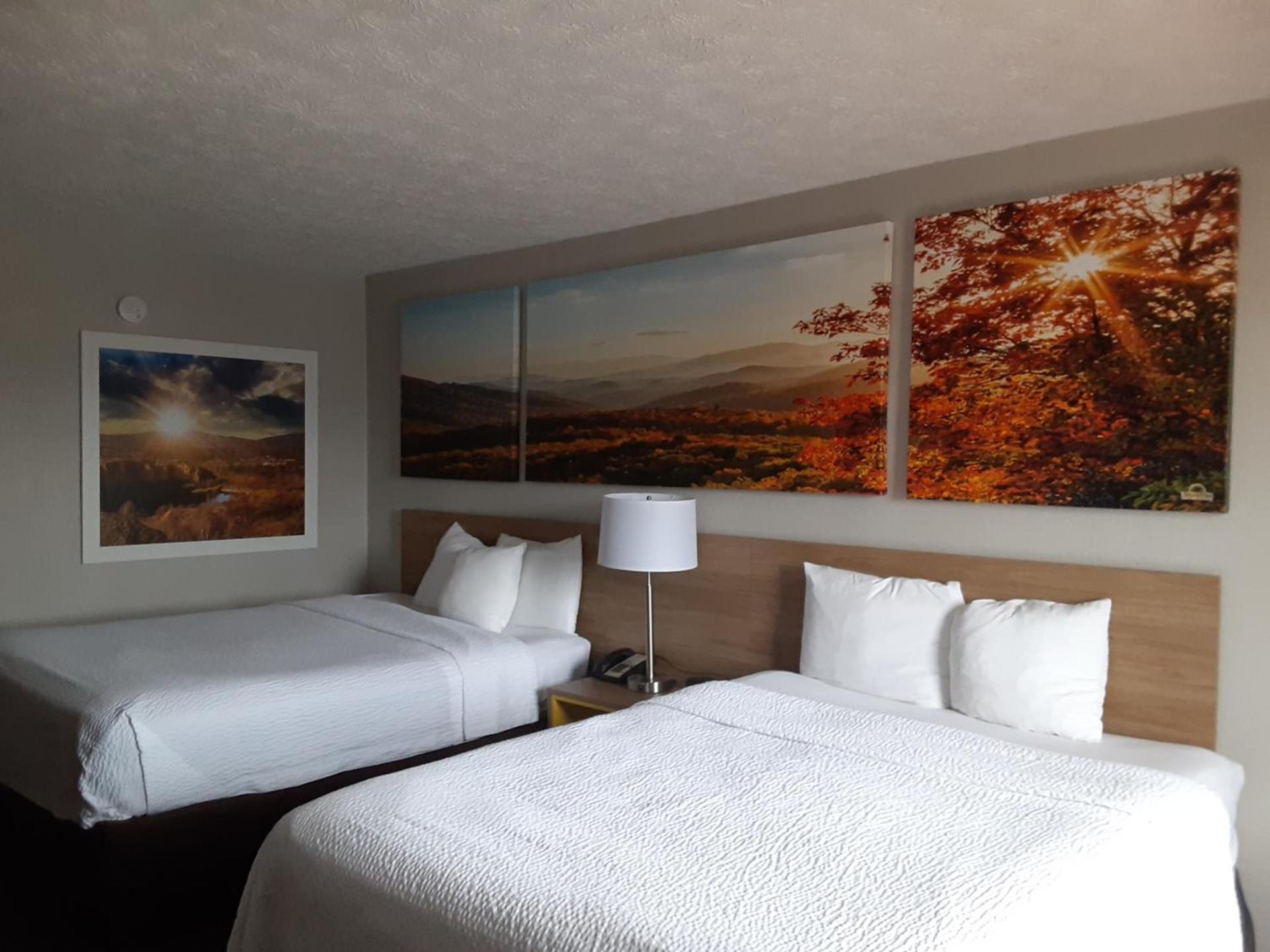 Days Inn by Wyndham Cookeville photo 24