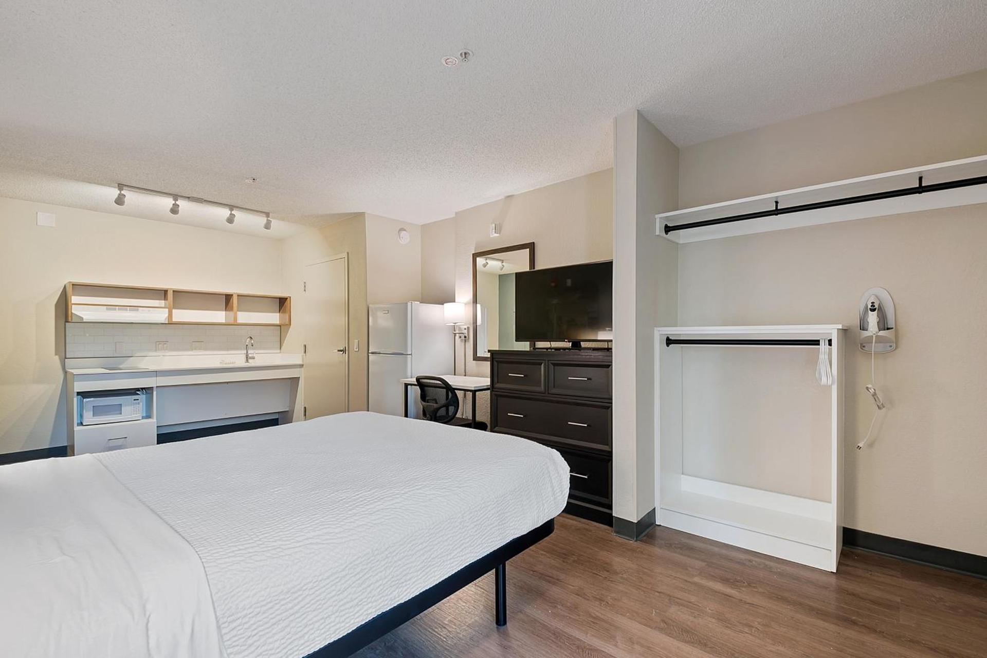 Extended Stay America Suites - Miami - Airport - Blue Lagoon photo 72