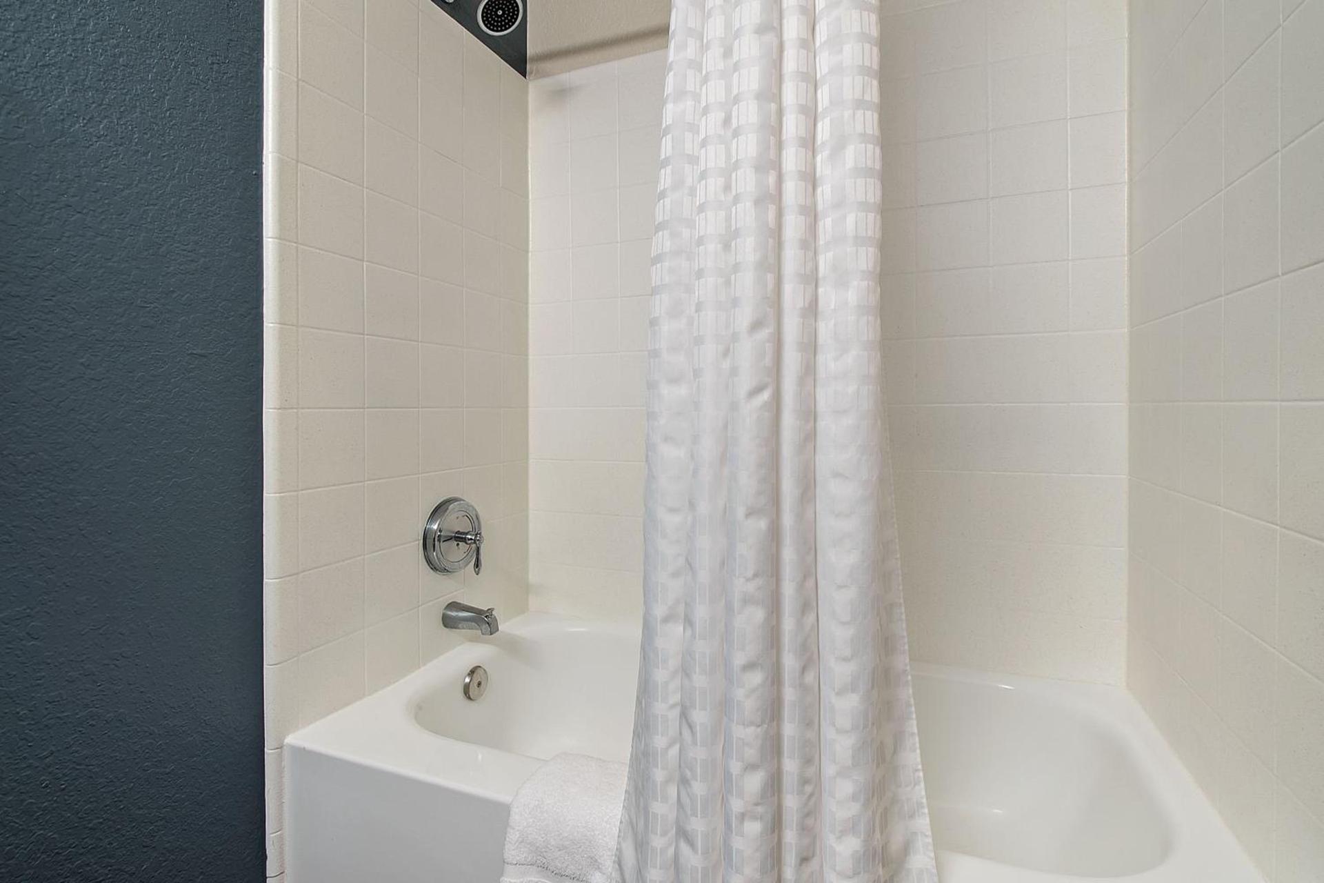 Extended Stay America Suites - Miami - Airport - Blue Lagoon photo 86