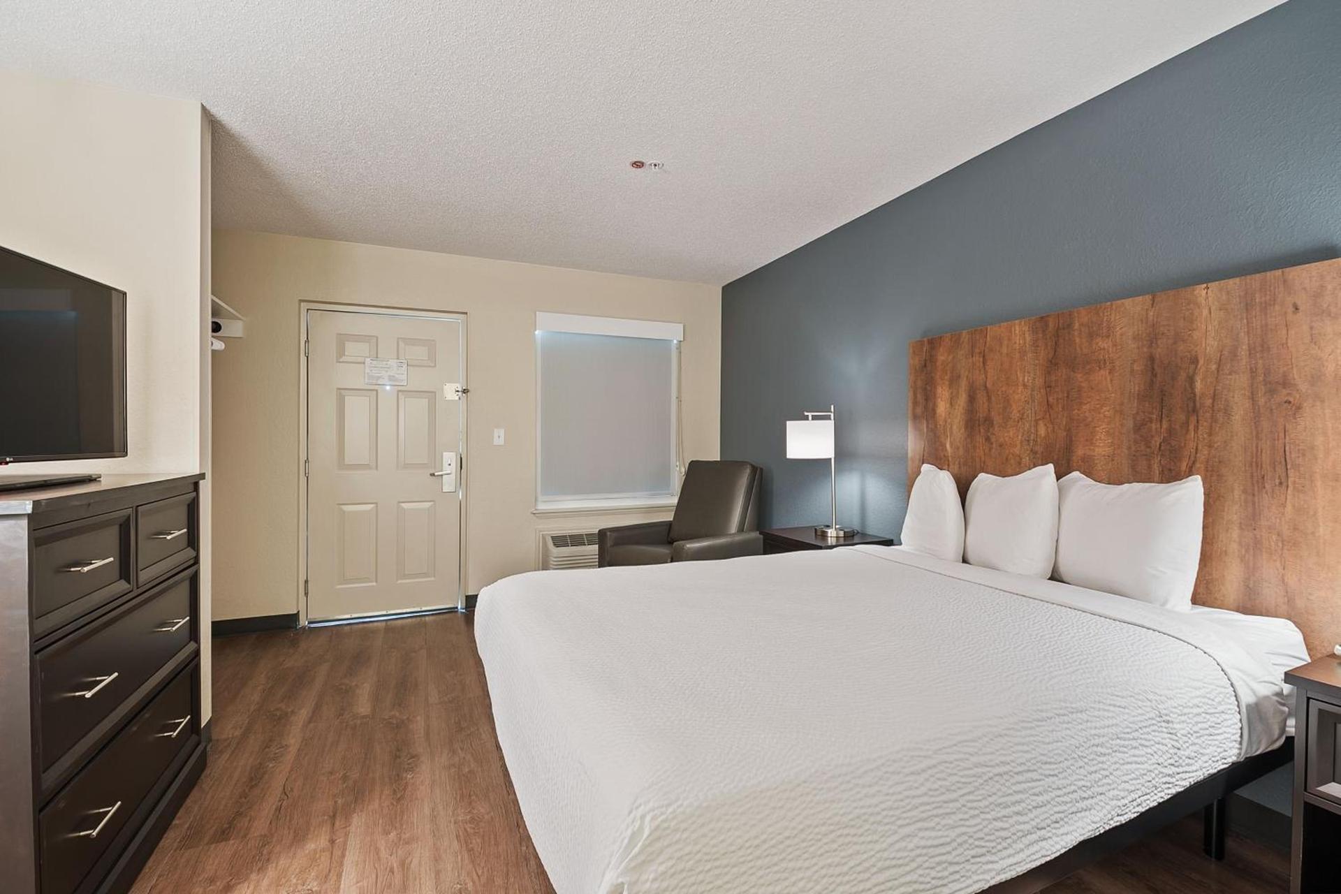 Extended Stay America Suites - Miami - Airport - Blue Lagoon photo 91