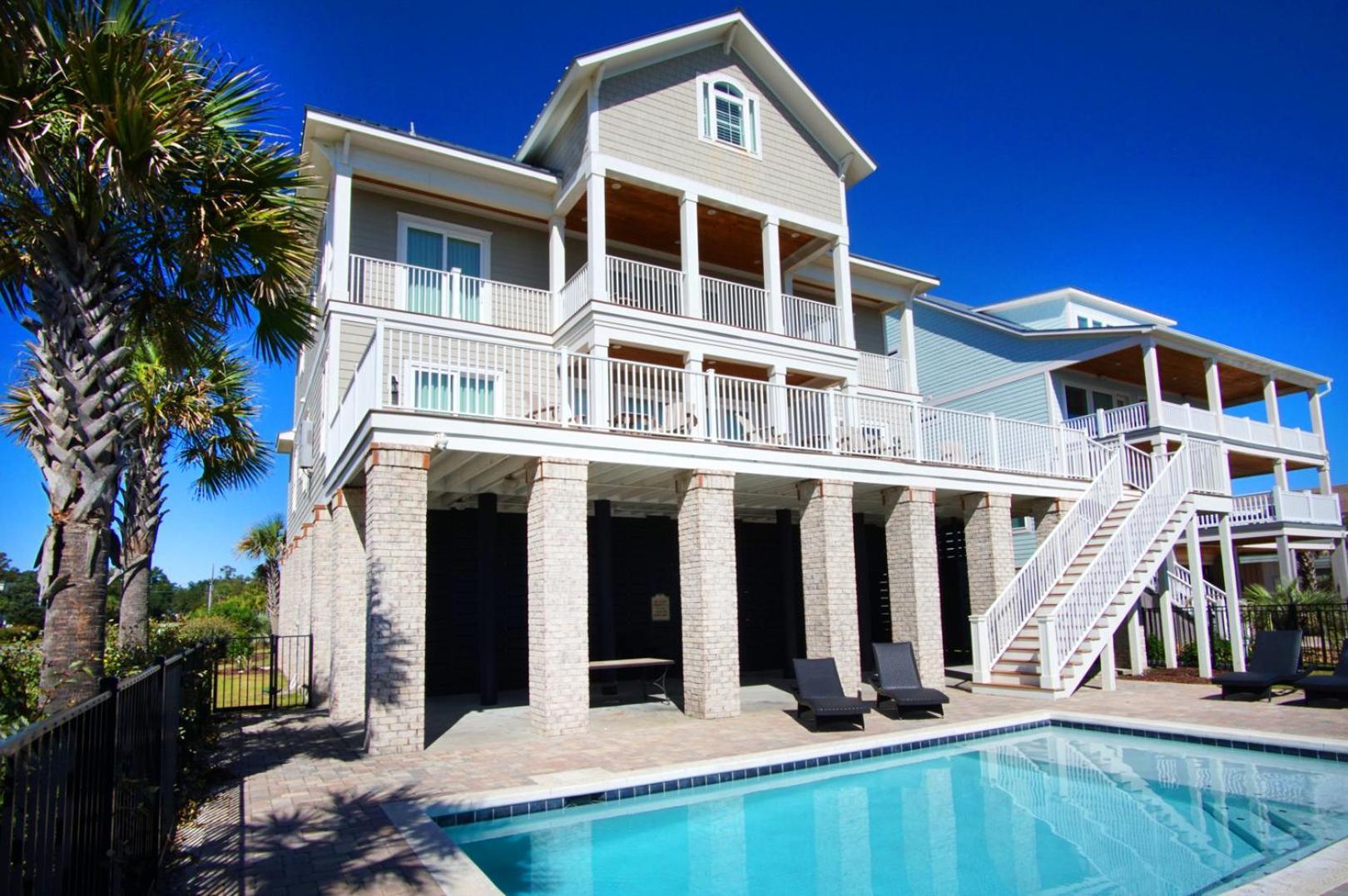 Beach House photo 1