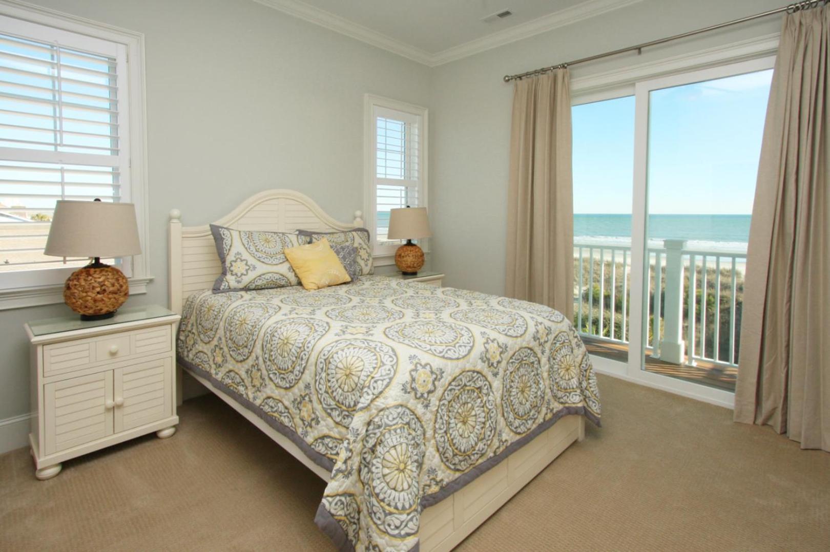 Beach House photo 9