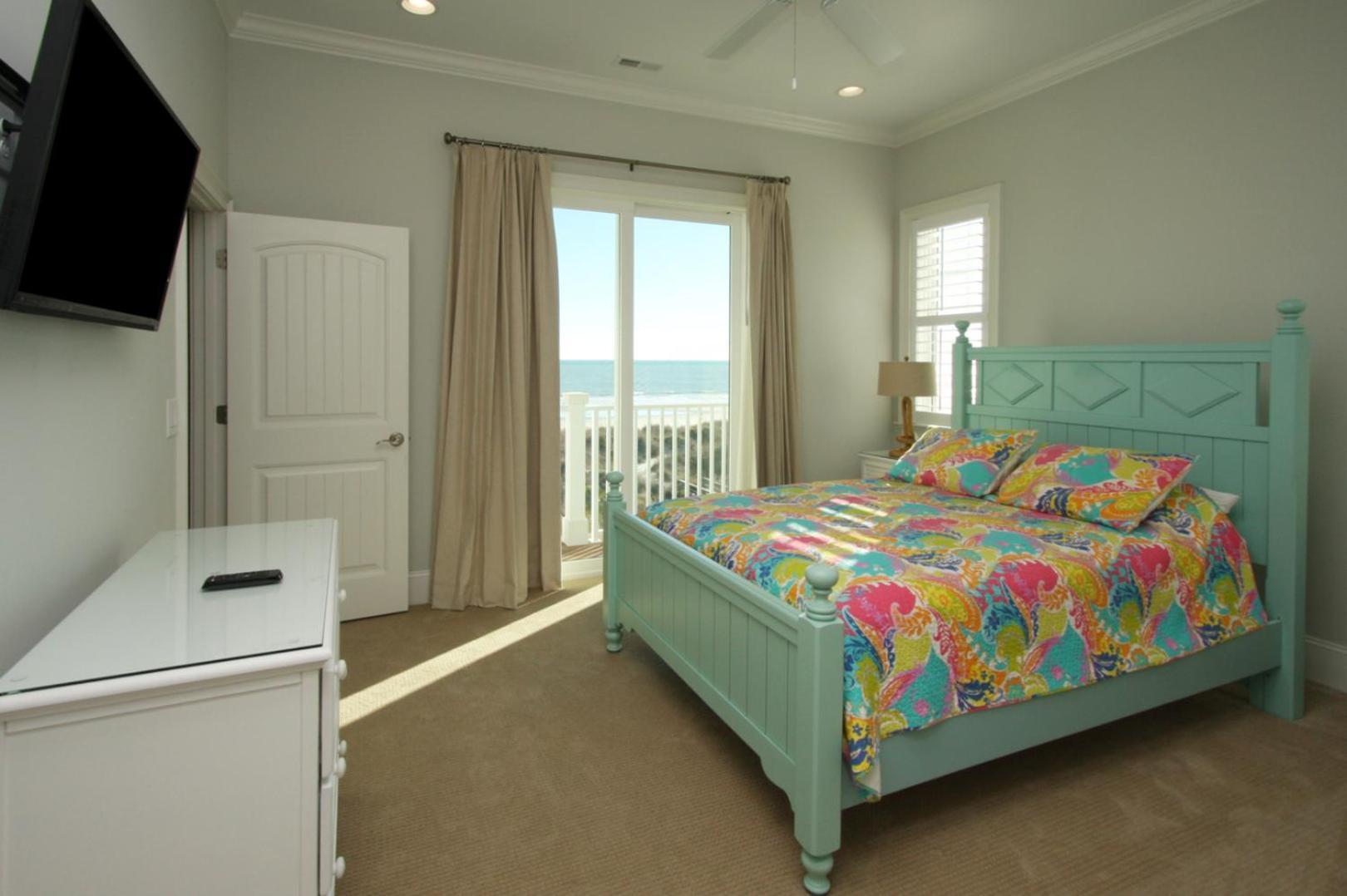 Beach House photo 29