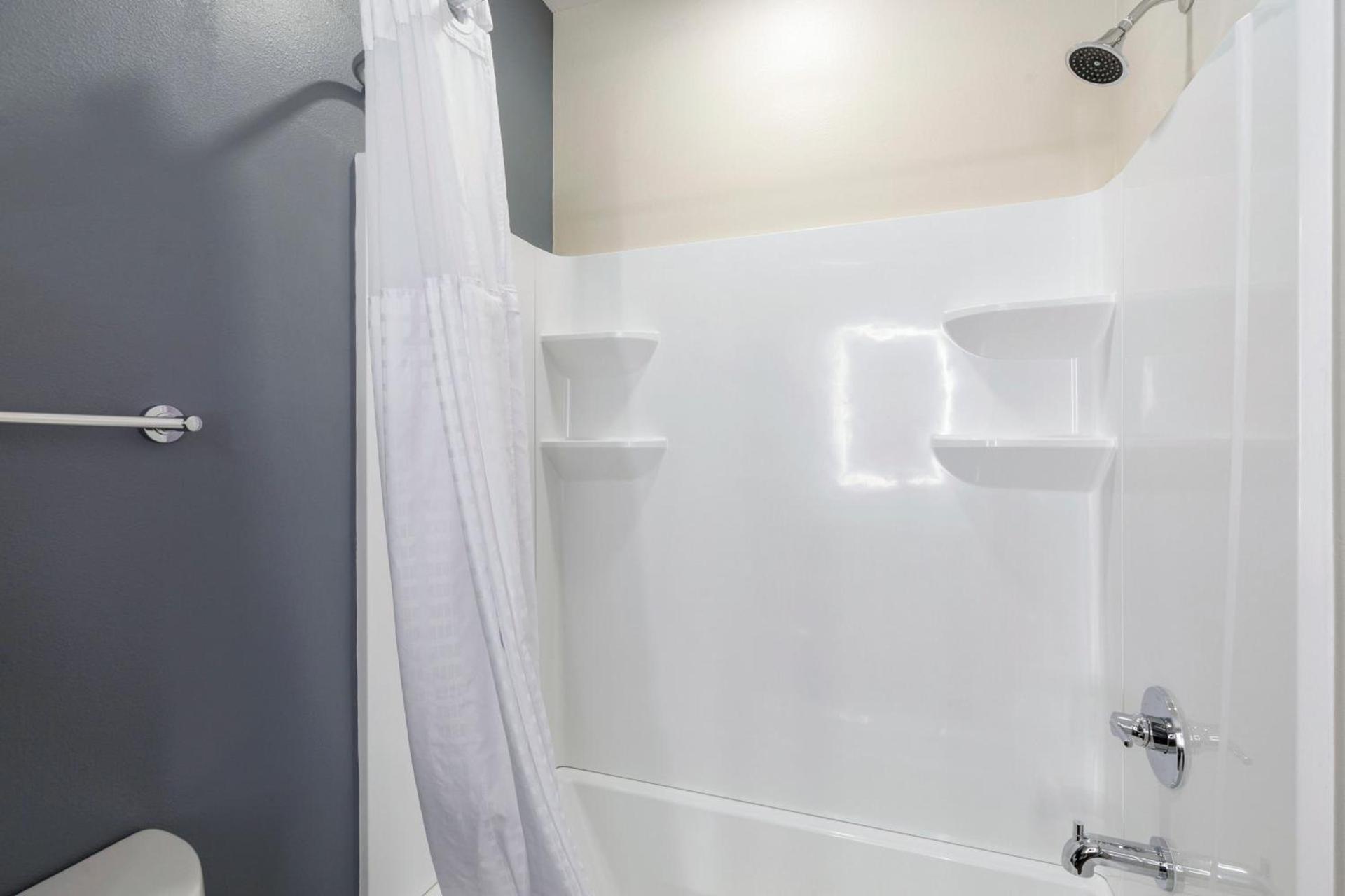 Extended Stay America Premier Suites - Tampa - Fairgrounds - Casino photo 74