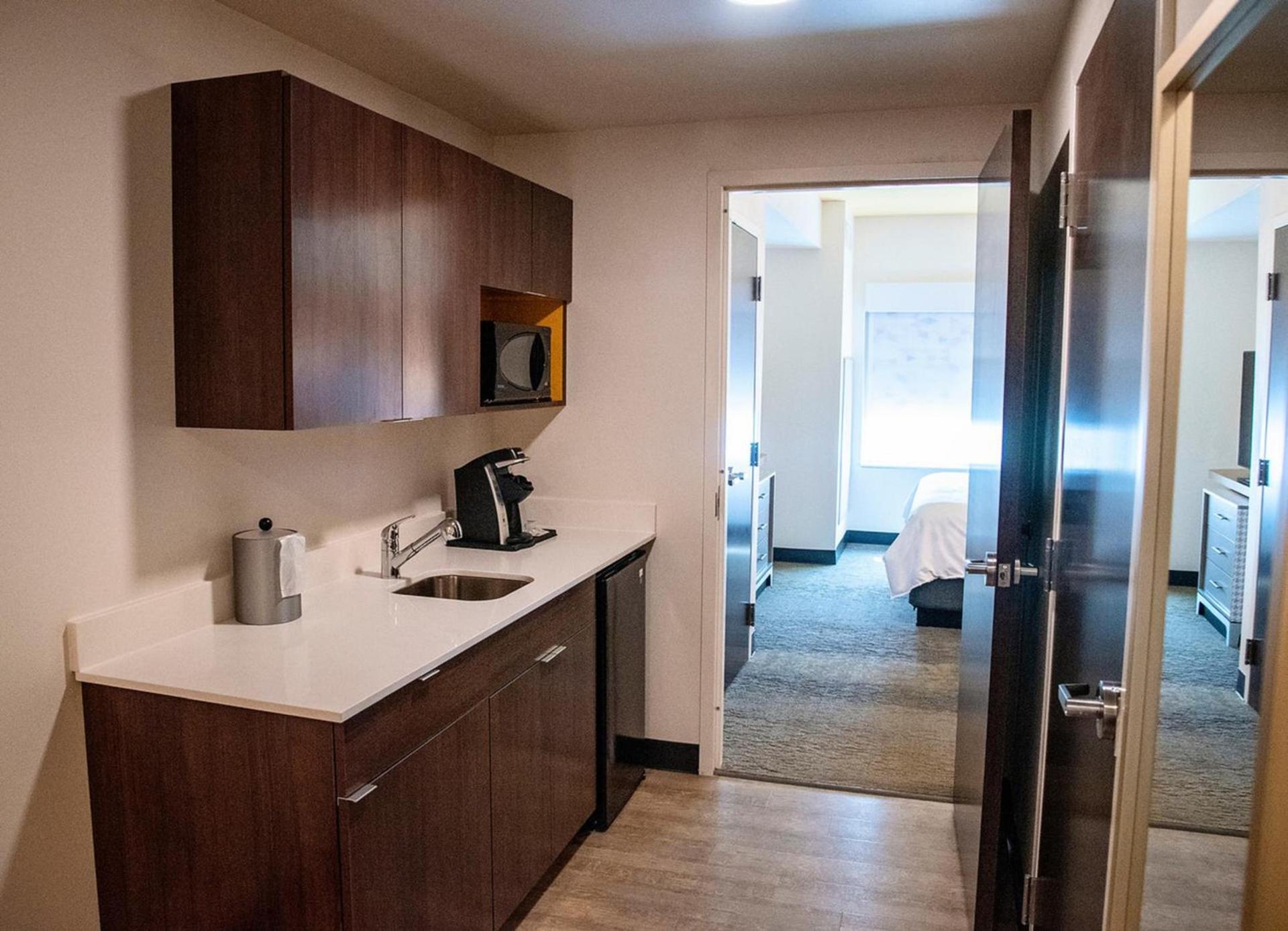 Holiday Inn & Suites - Savannah Airport - Pooler by IHG photo 4