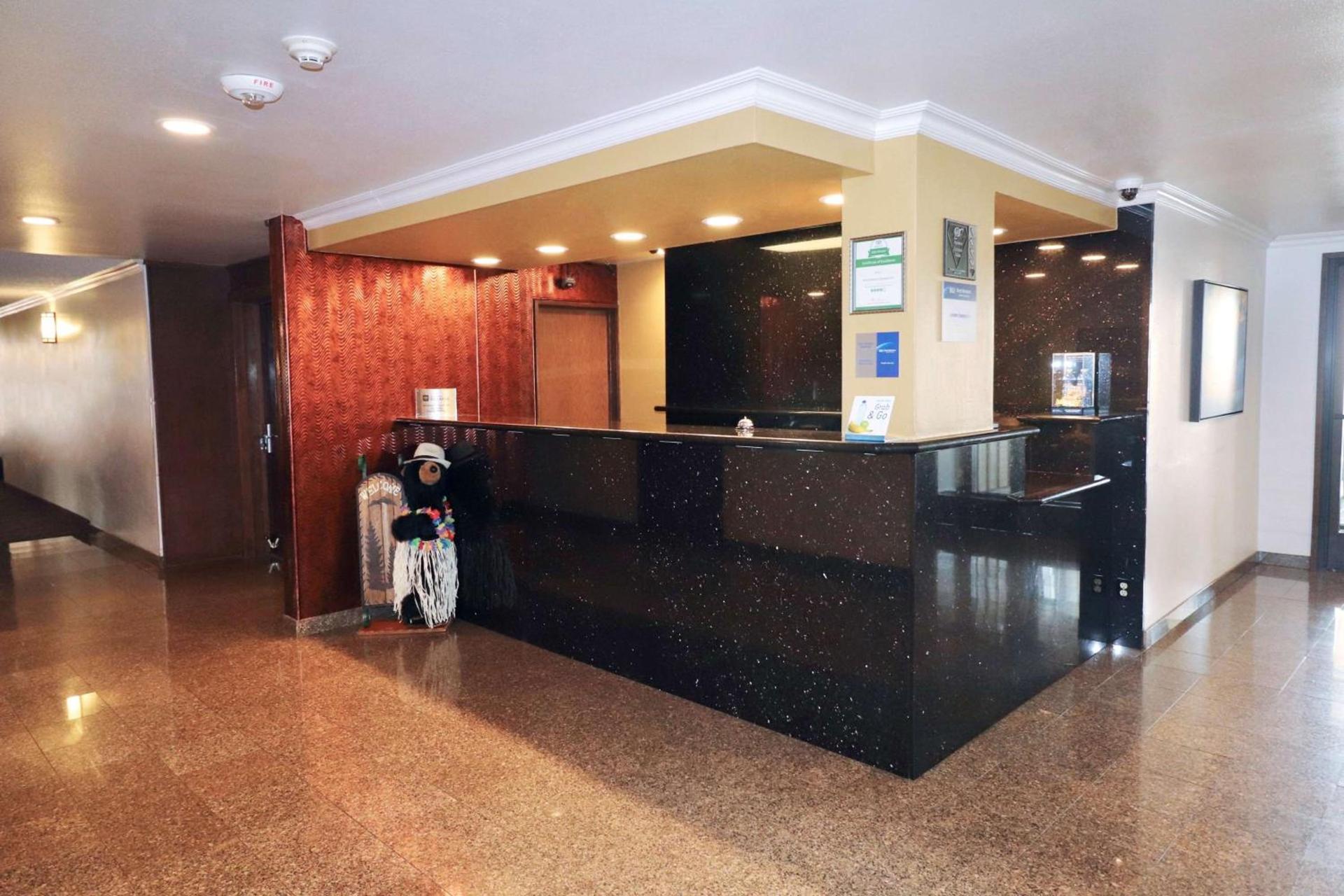 Best Western Chieftain Inn photo 2
