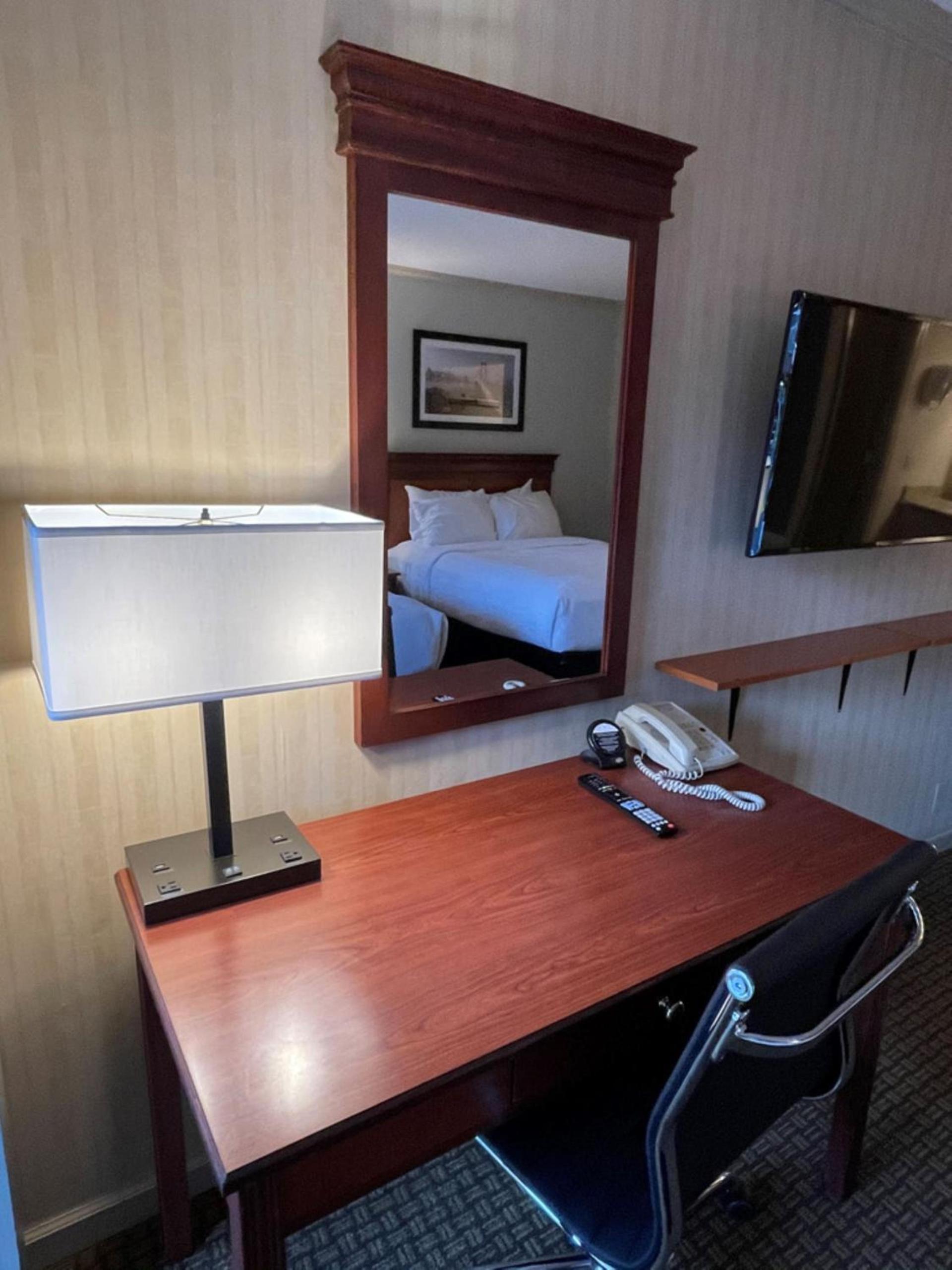 SureStay Plus Hotel by Best Western Mountain View photo 33