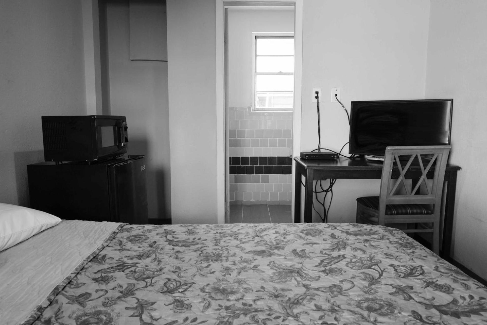 Richmond Motel photo 28