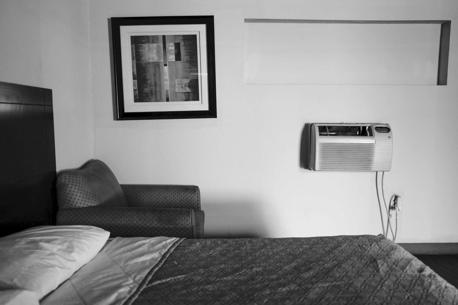 Richmond Motel photo 35