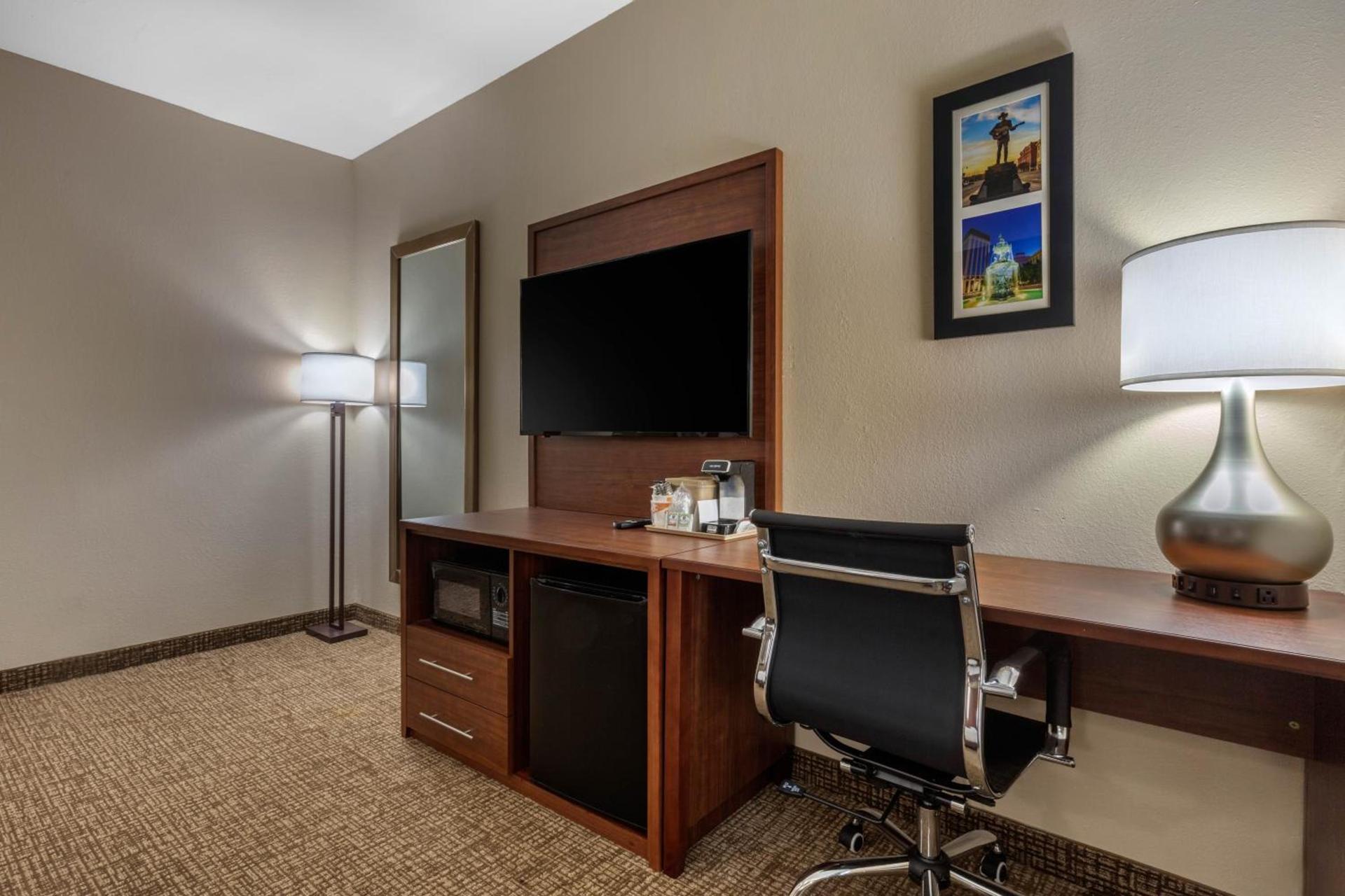 Comfort Inn & Suites Montgomery East Carmichael Rd photo 44