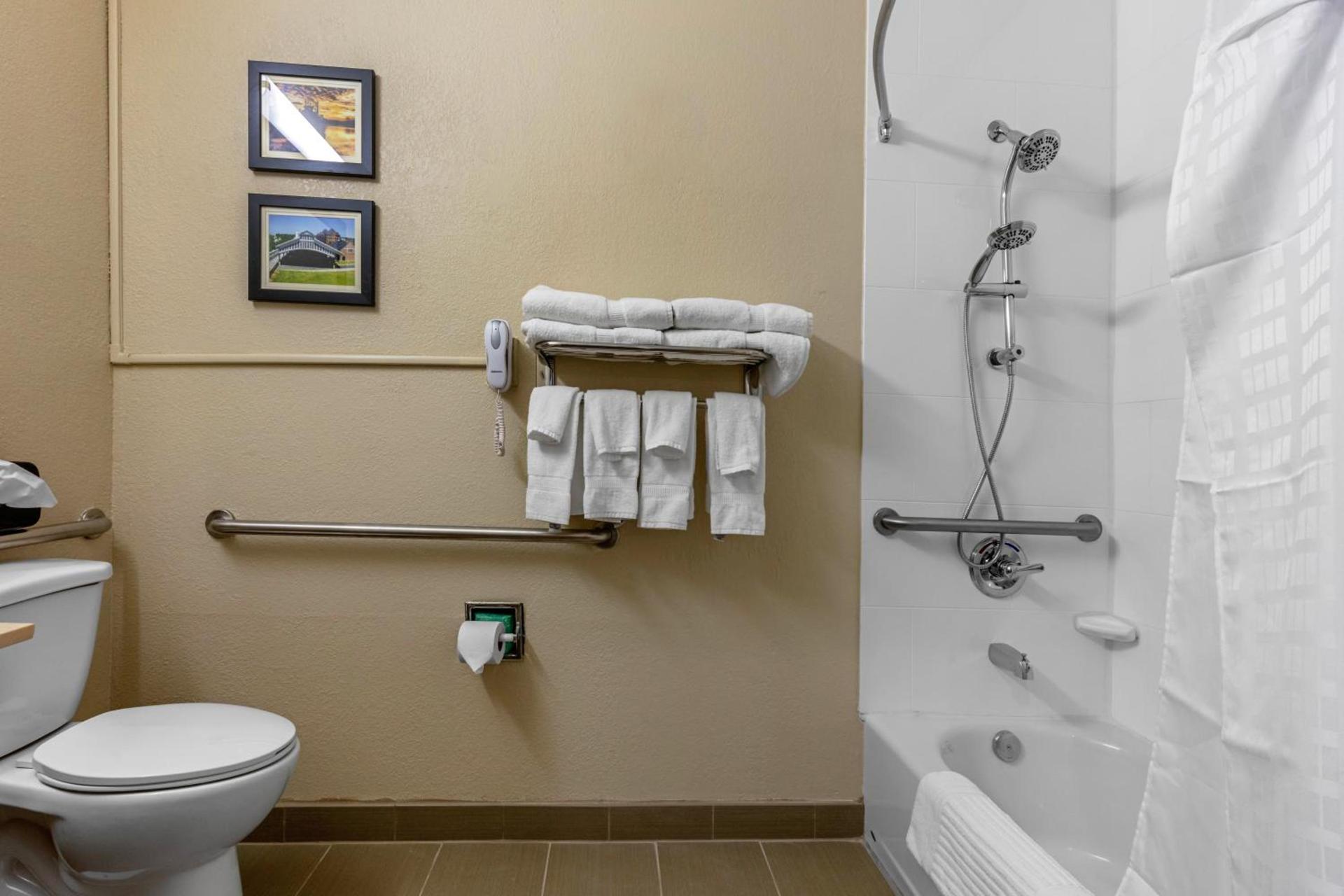 Comfort Inn & Suites Montgomery East Carmichael Rd photo 49