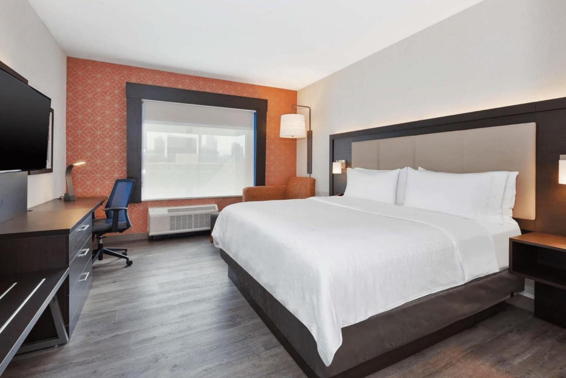 Holiday Inn Express & Suites Jersey City - Holland Tunnel by IHG photo 52