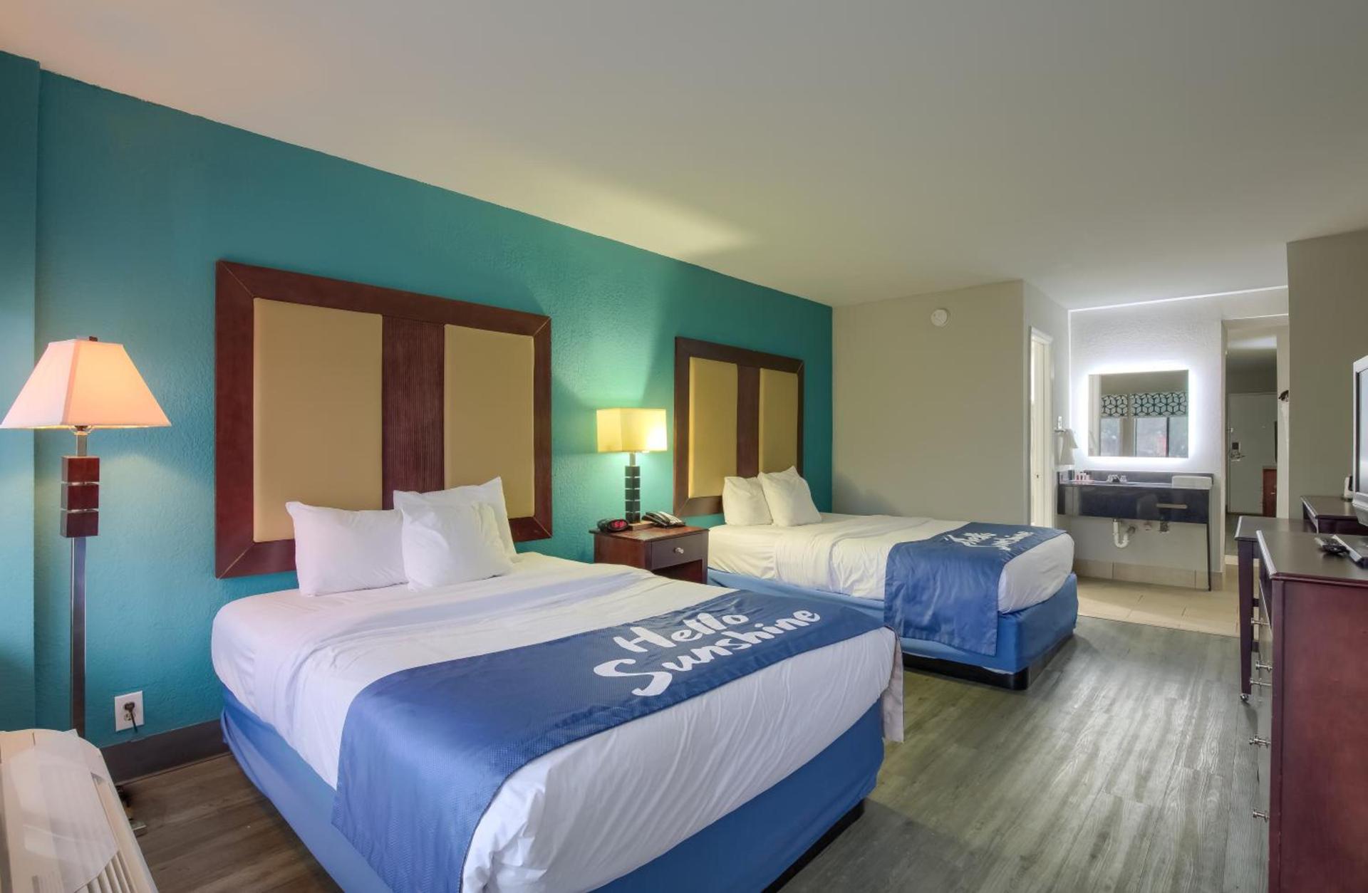 Days Inn by Wyndham Mobile I-65 photo 27