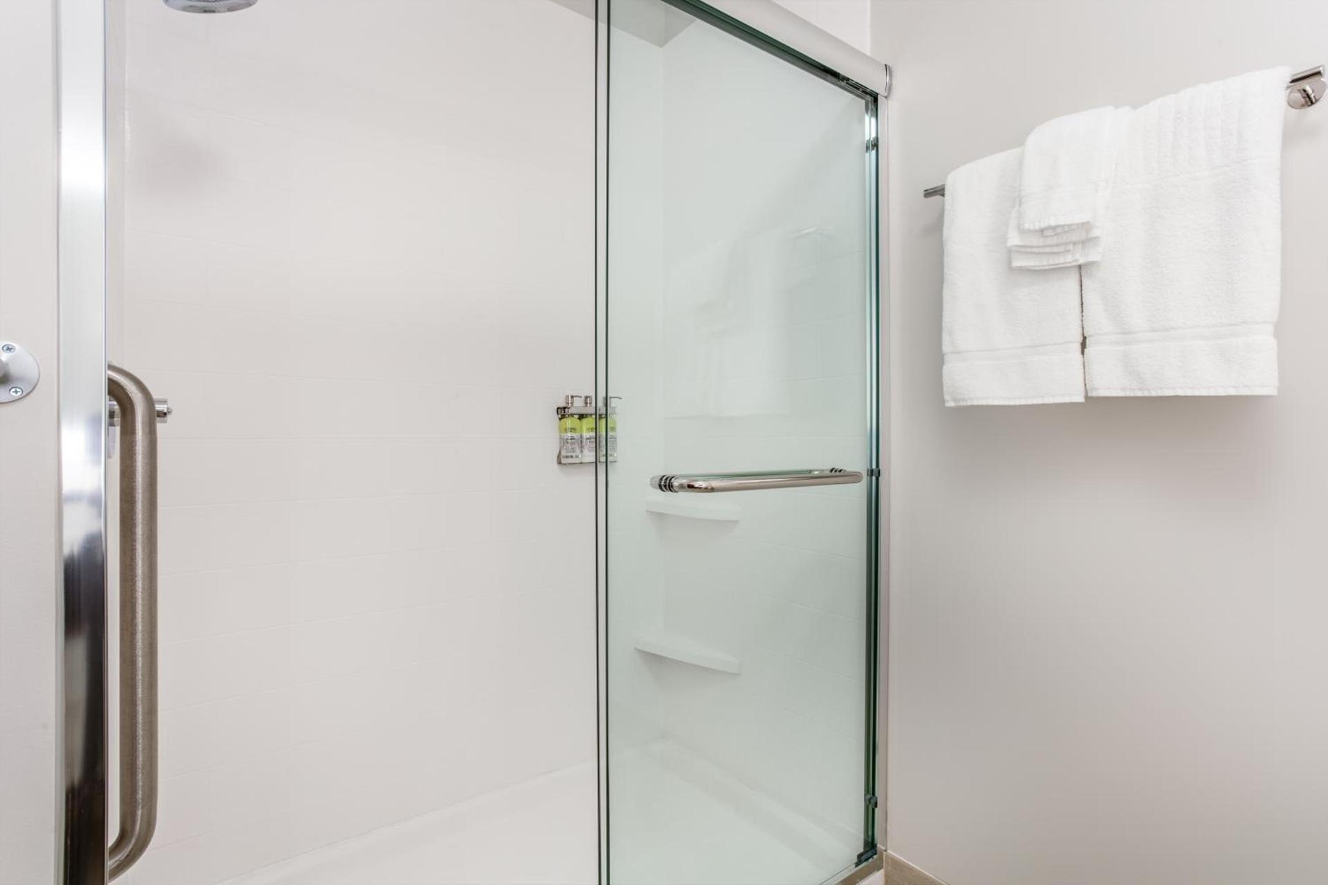 Holiday Inn Express & Suites - Ottawa by IHG photo 4