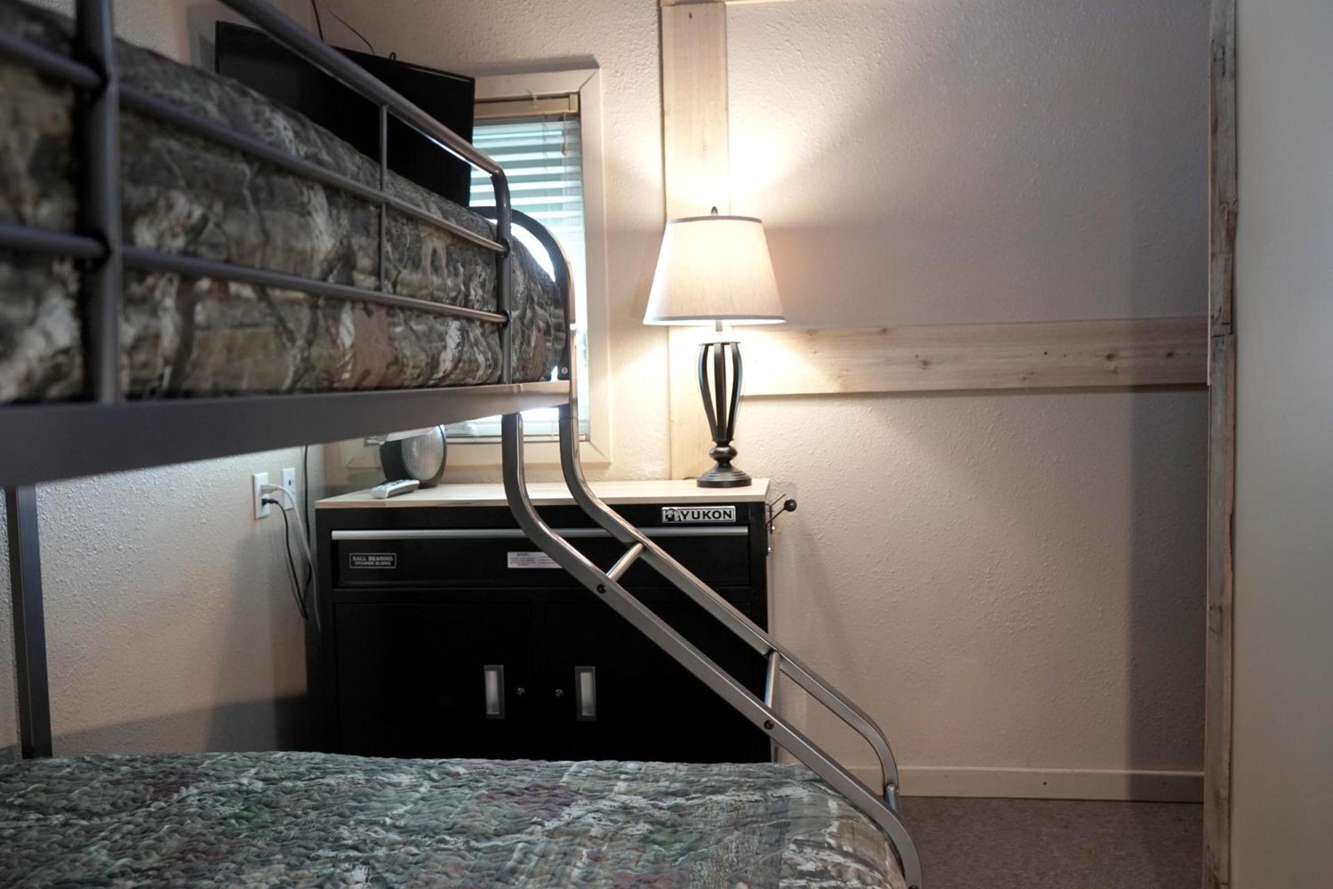 Old School Motel RV photo 4