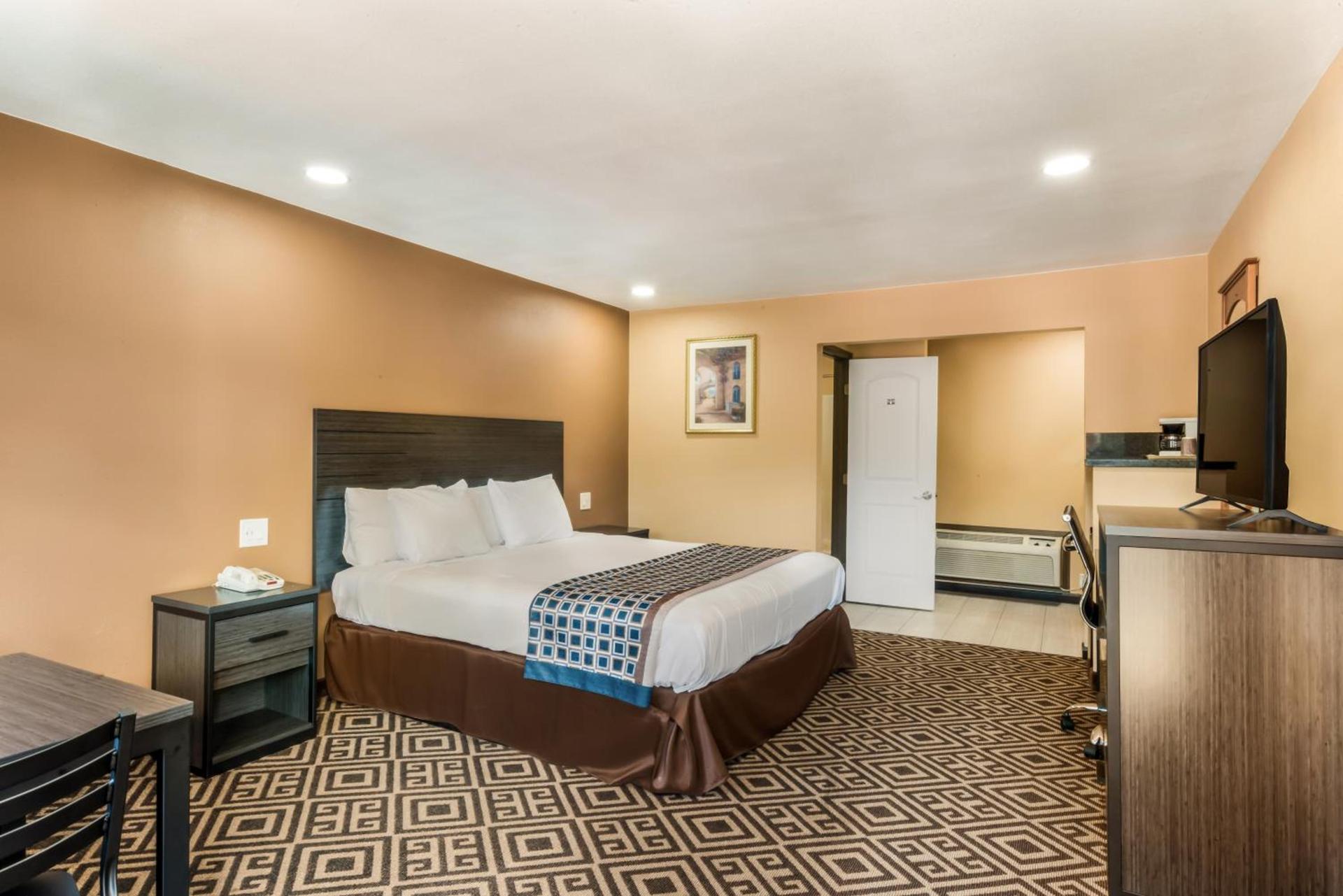 Americas Best Value Inn - Ukiah photo 20