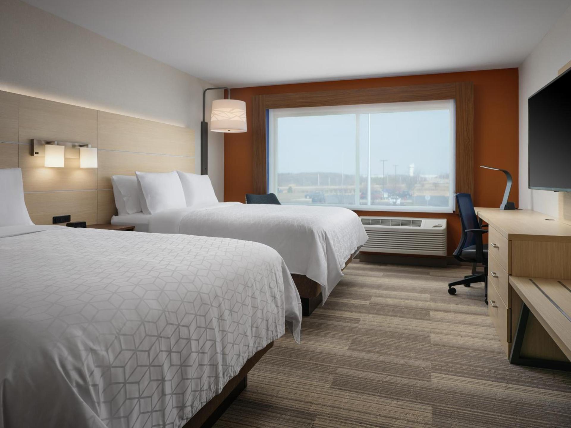 Holiday Inn Express & Suites - Lockport by IHG photo 2