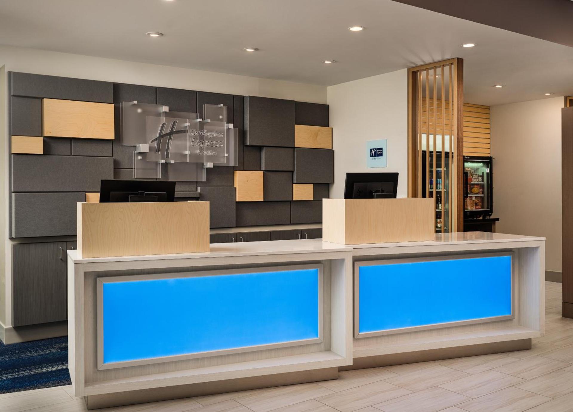 Holiday Inn Express & Suites - Lockport by IHG photo 22