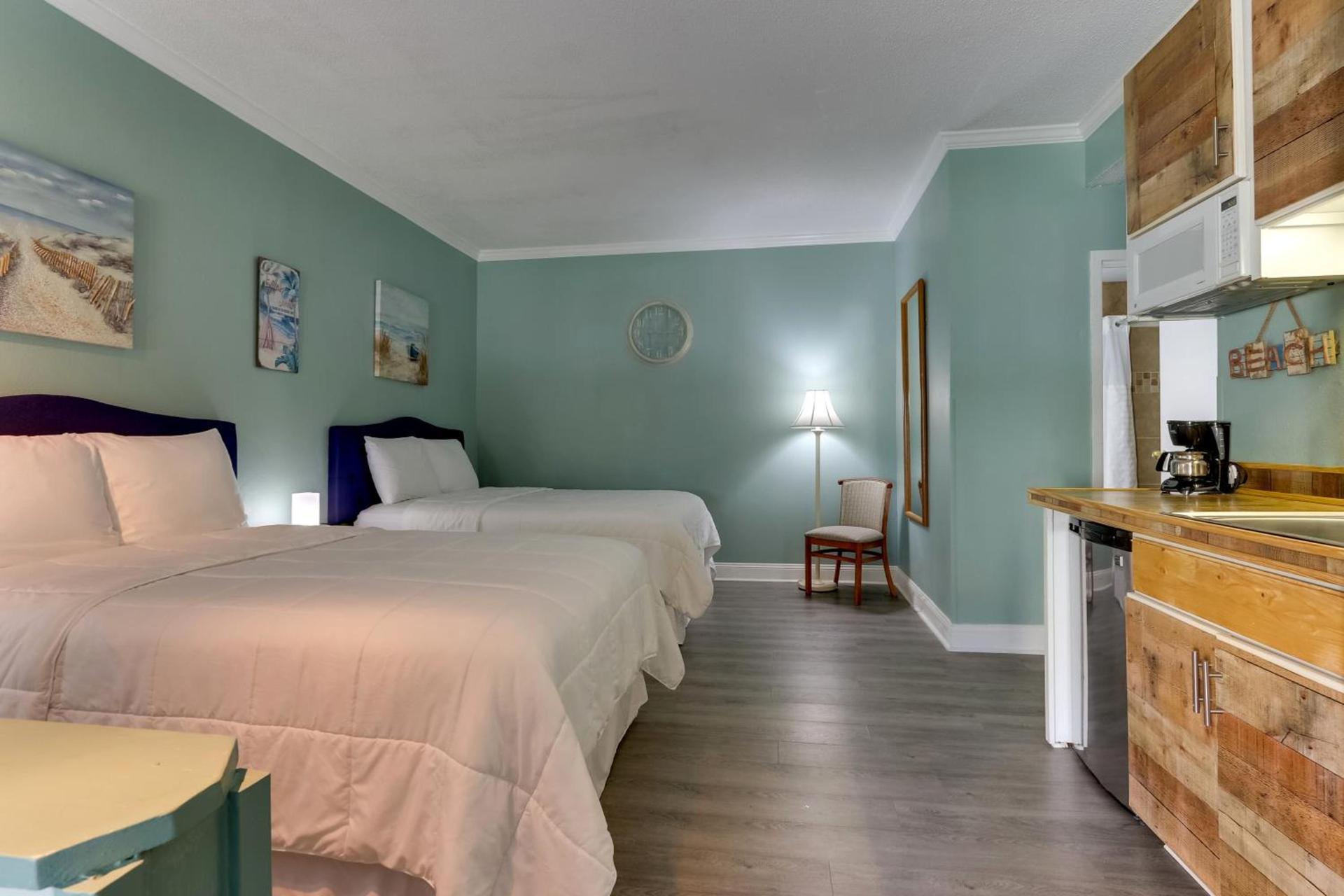 Palm Suites Trademark Collection by Wyndham photo 12