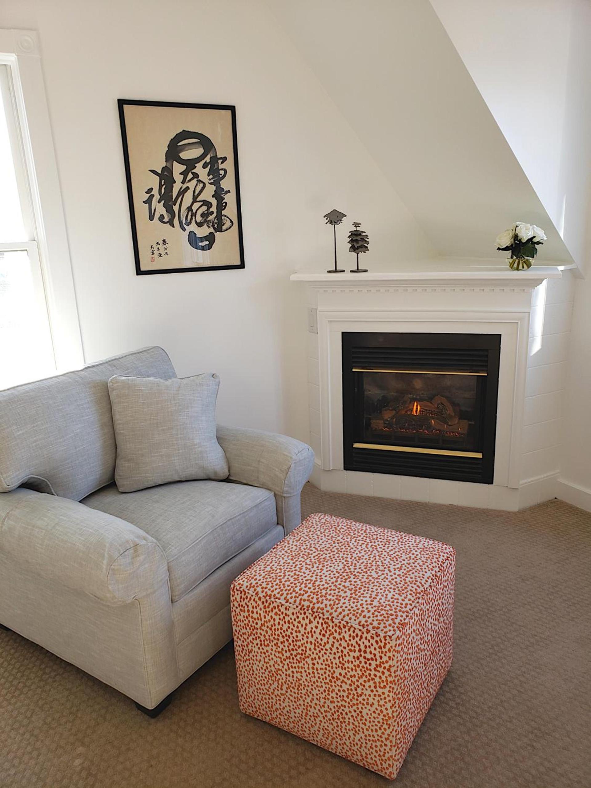 Sand Bar Cottage Inn photo 35