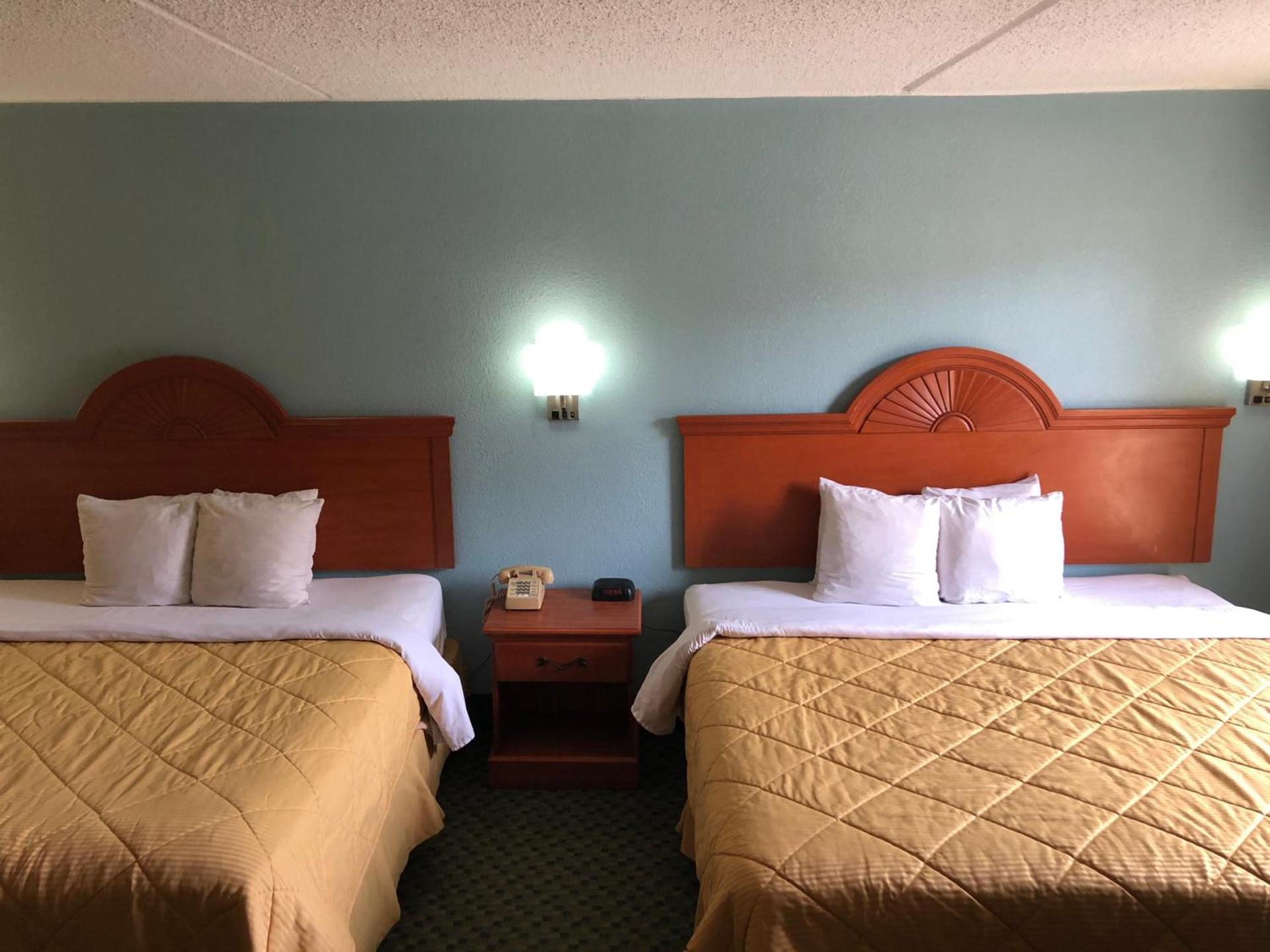 Rodeway Inn Joint Base Andrews Area photo 17