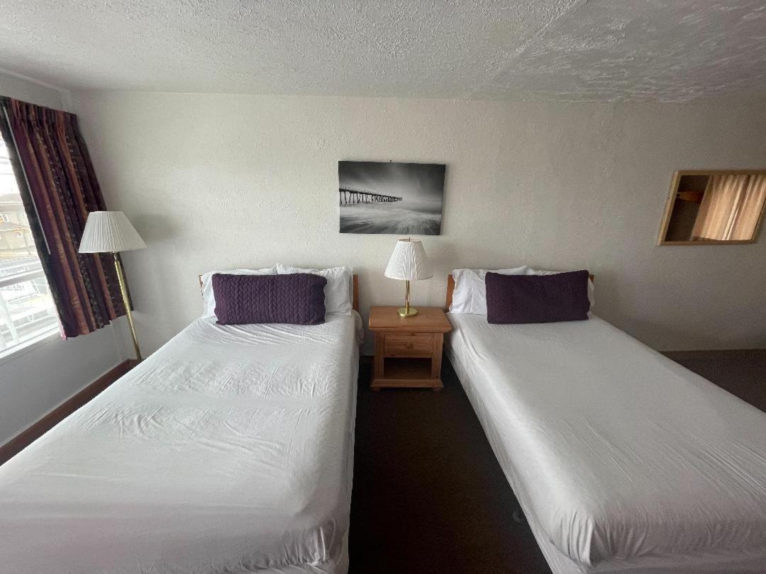 Pink Champagne Motel photo 18