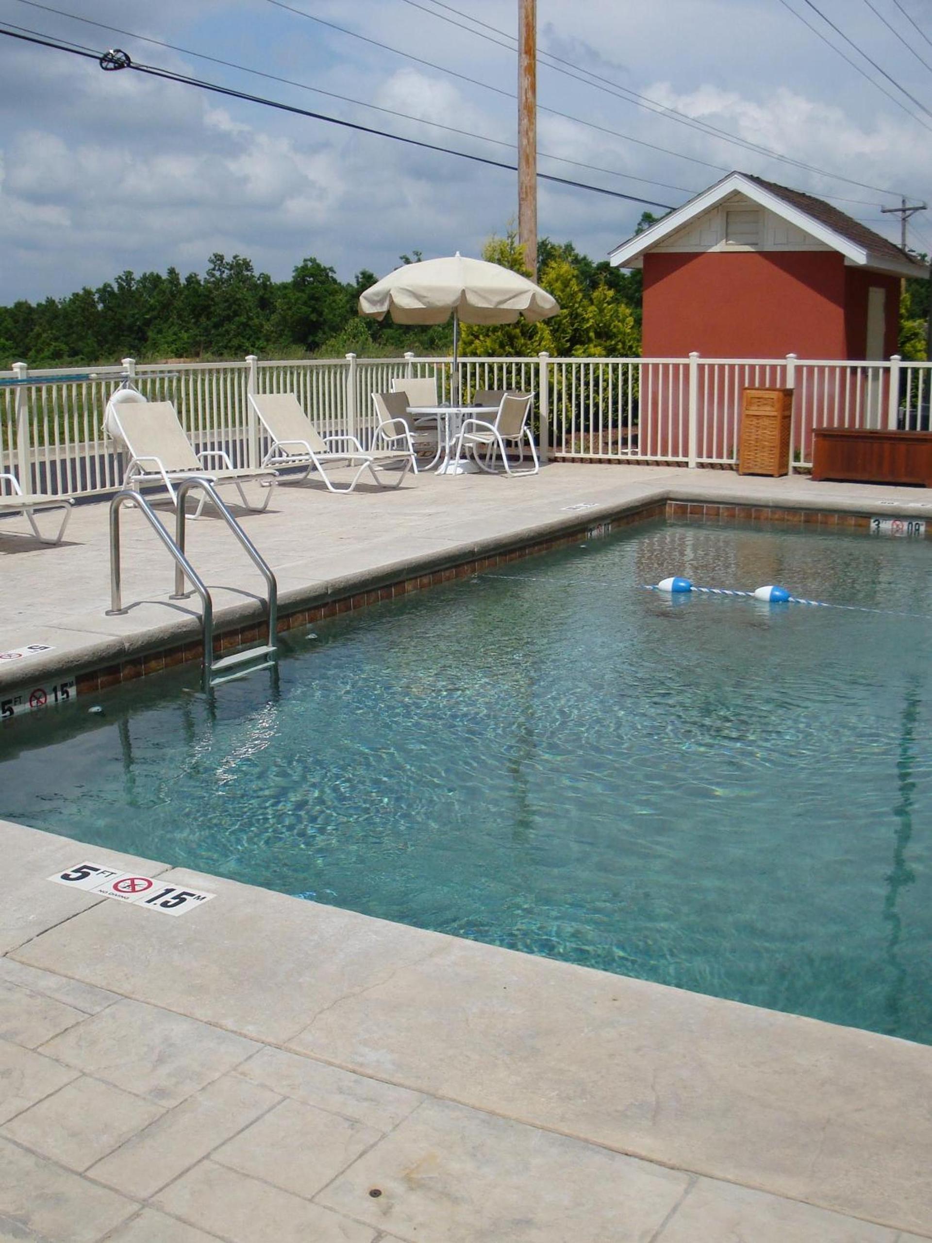 MainStay Suites St Robert - Fort Leonard Wood photo 43