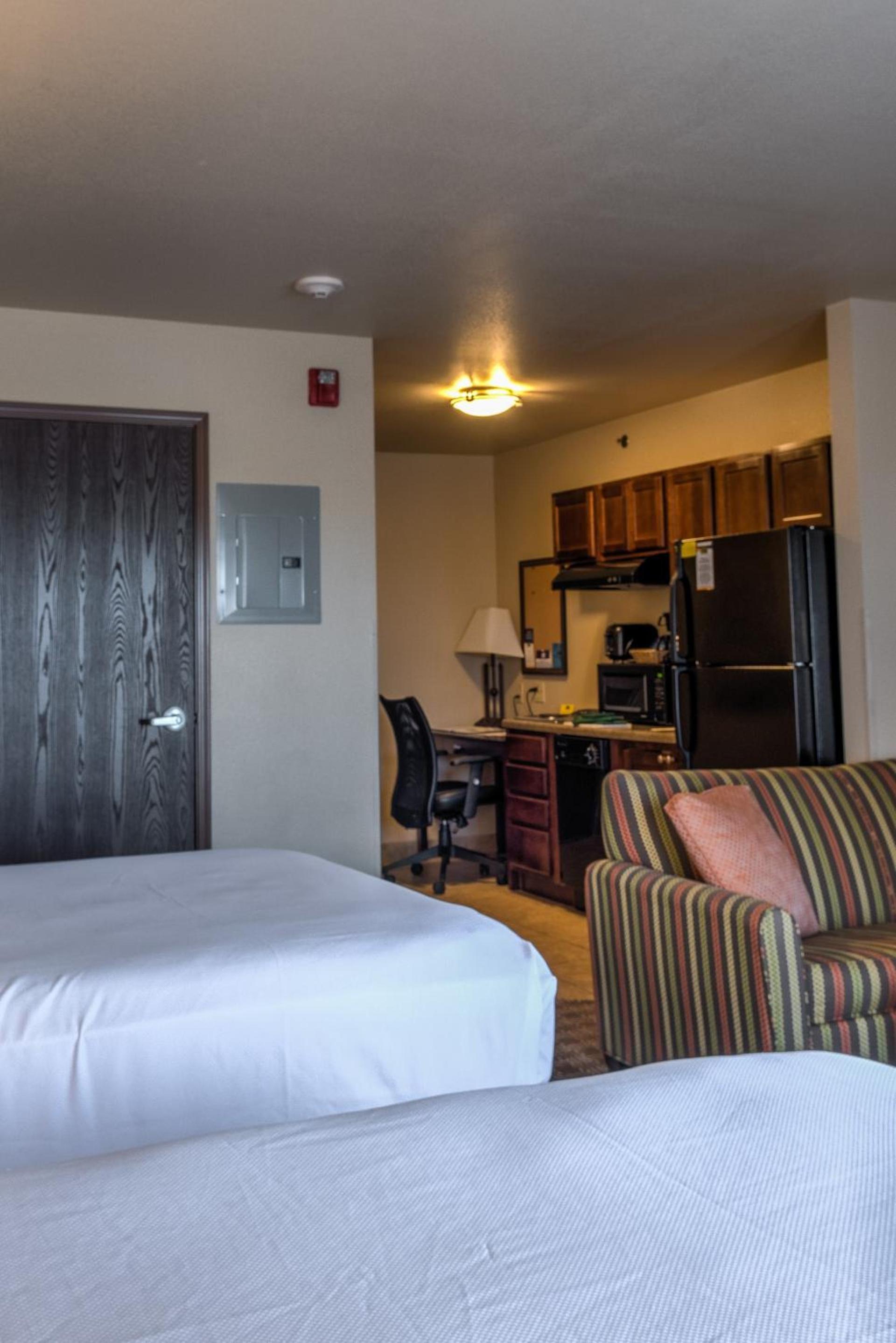 MainStay Suites St Robert - Fort Leonard Wood photo 44