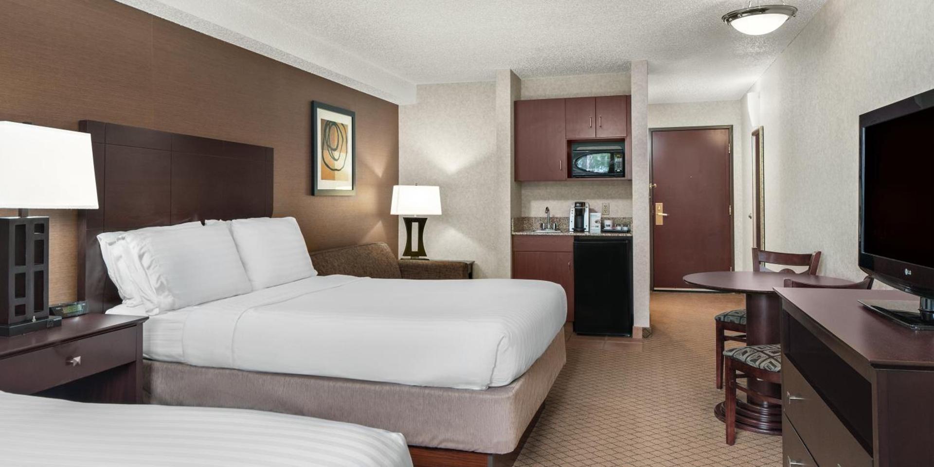 Holiday Inn Express Grove City - Premium Outlet Mall by IHG photo 22