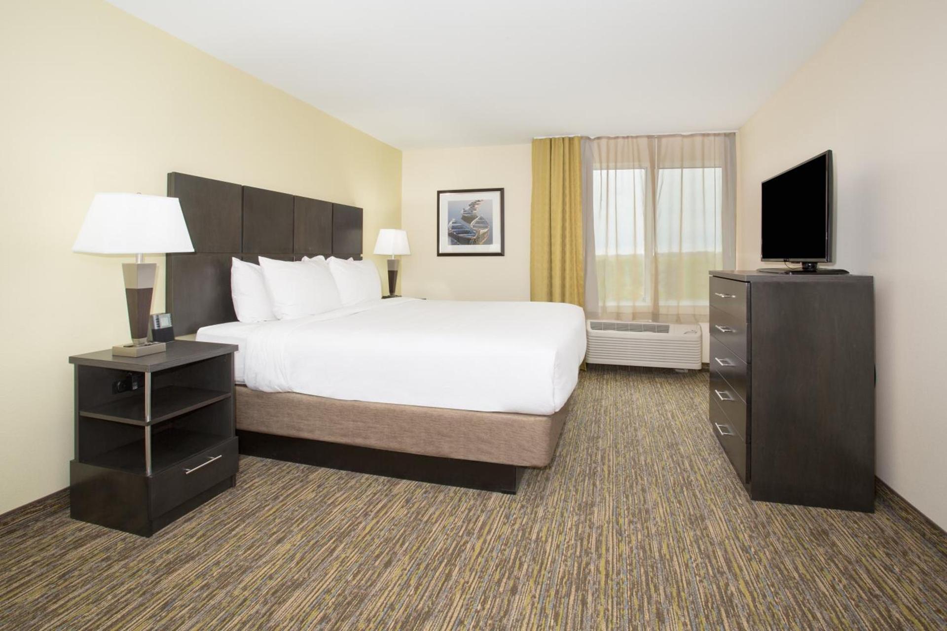 Candlewood Suites Longmont - Boulder Area by IHG photo 71