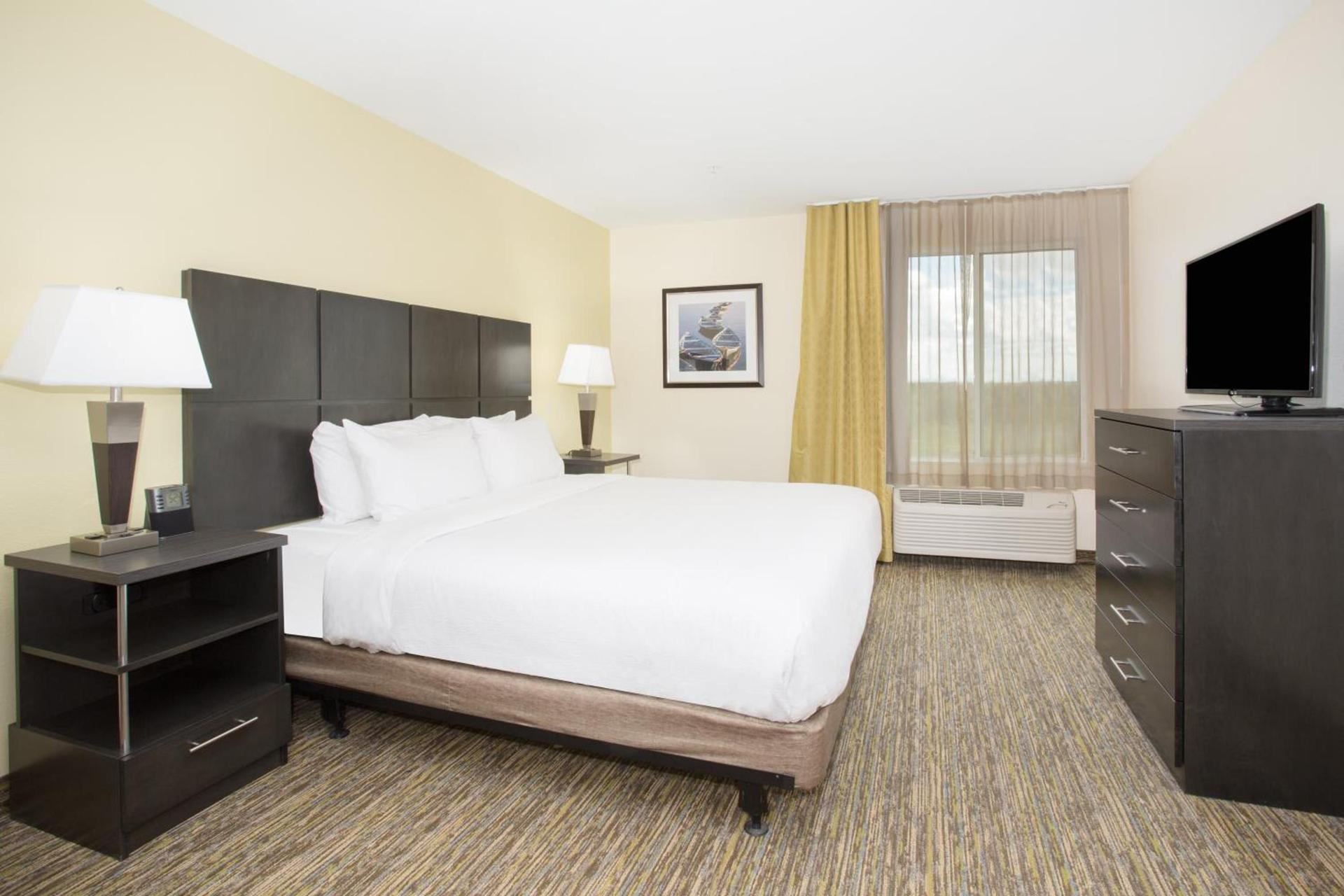 Candlewood Suites Longmont - Boulder Area by IHG photo 81