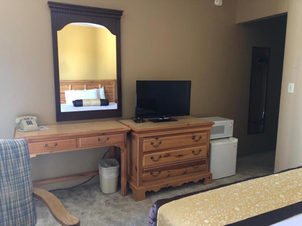 Knights Inn - Baker City photo 43