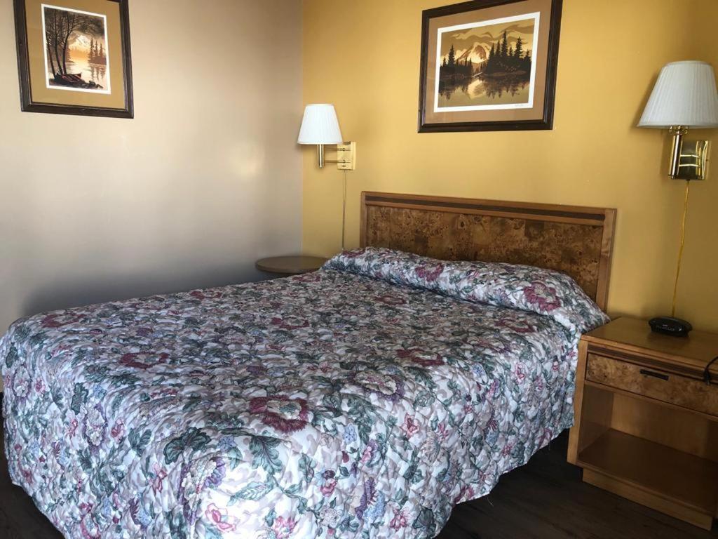Knights Inn - Baker City photo 59