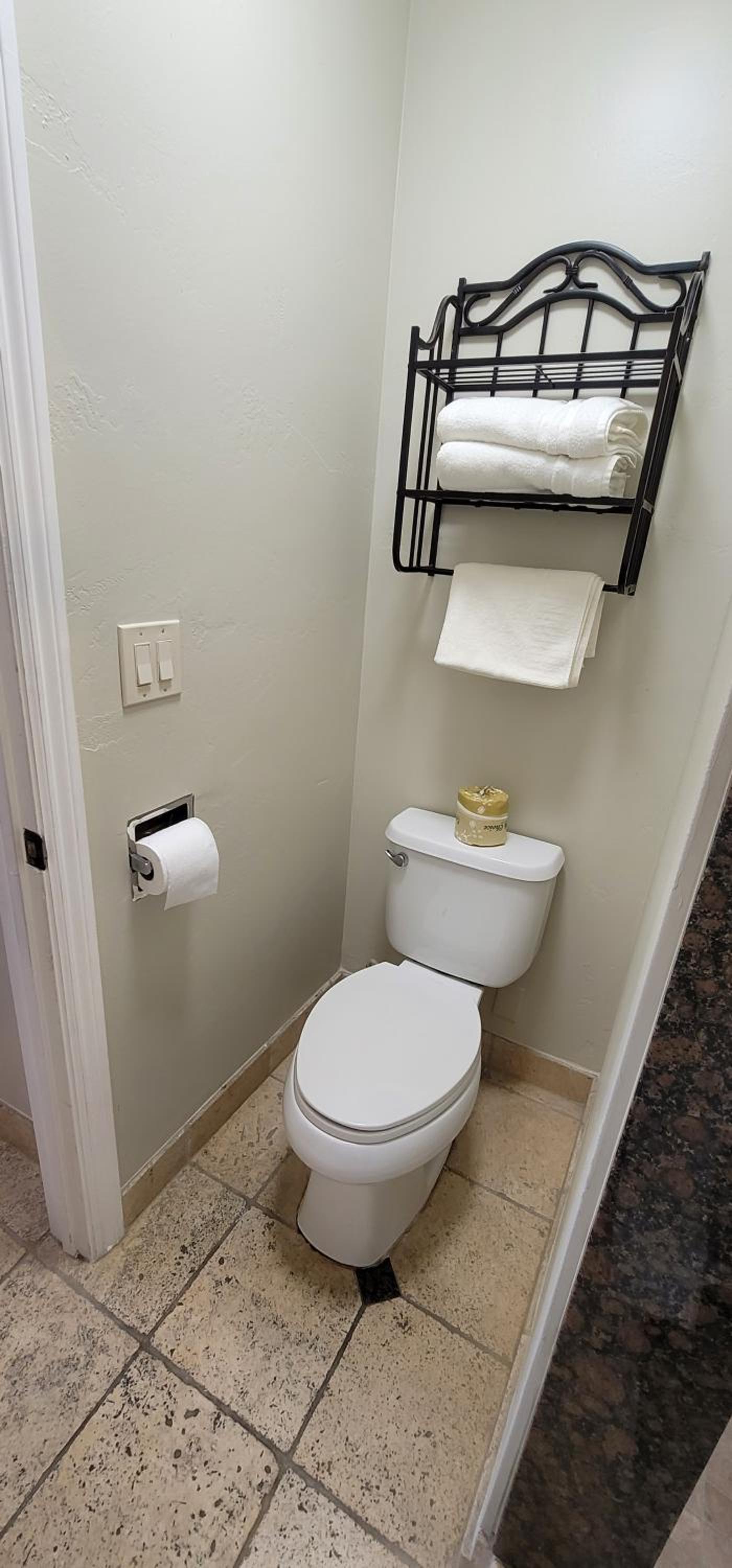 Beachwalker Inn & Suites photo 46